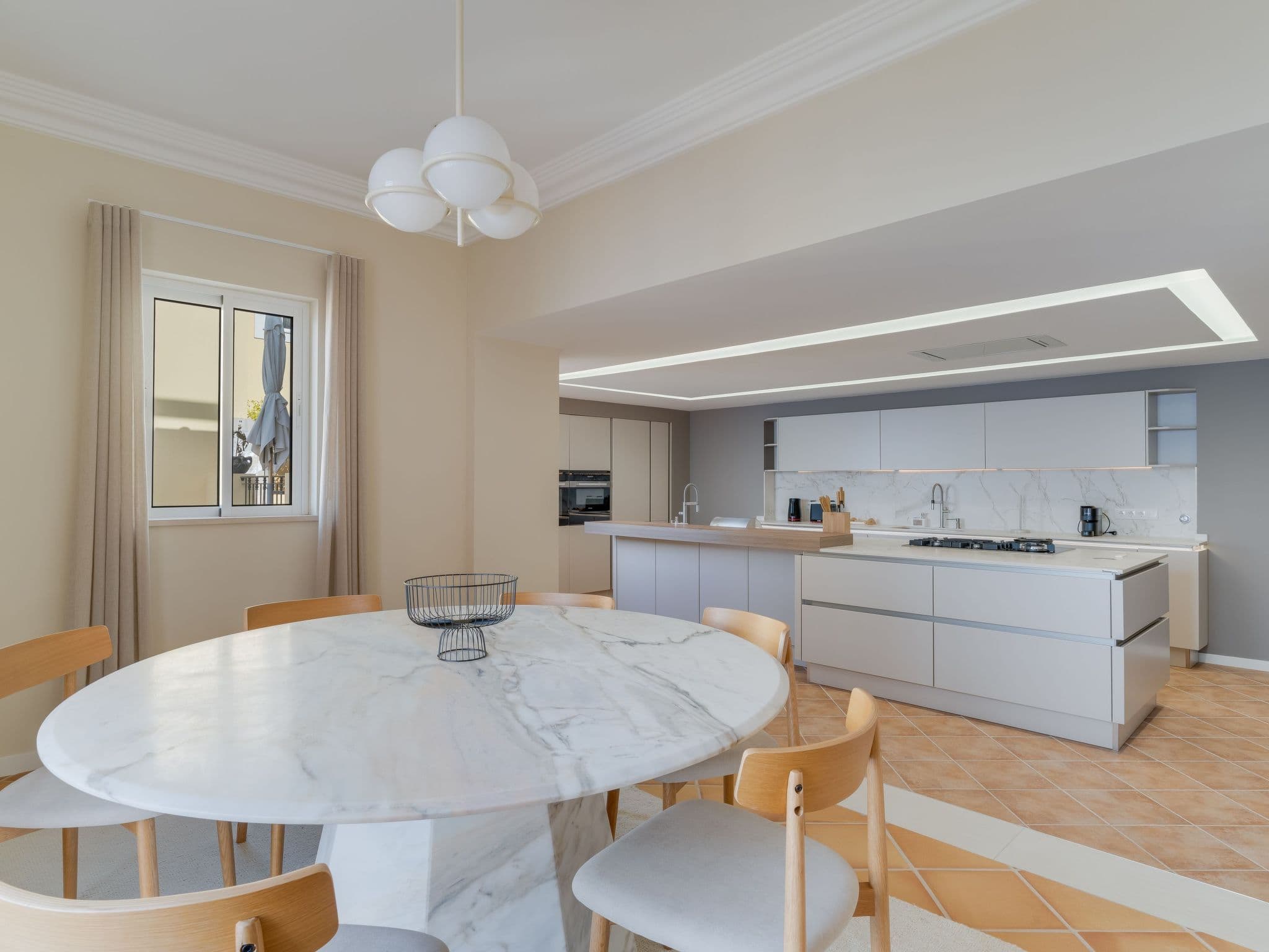 Kitchen / Dining Room