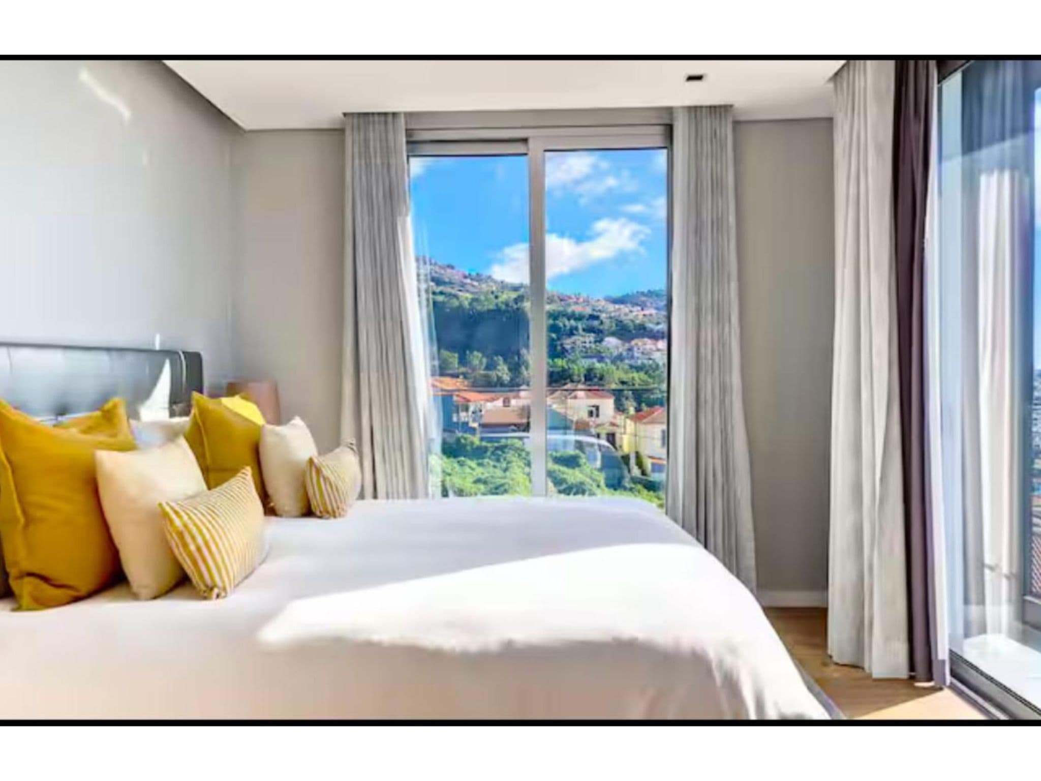 Gallery Image 19