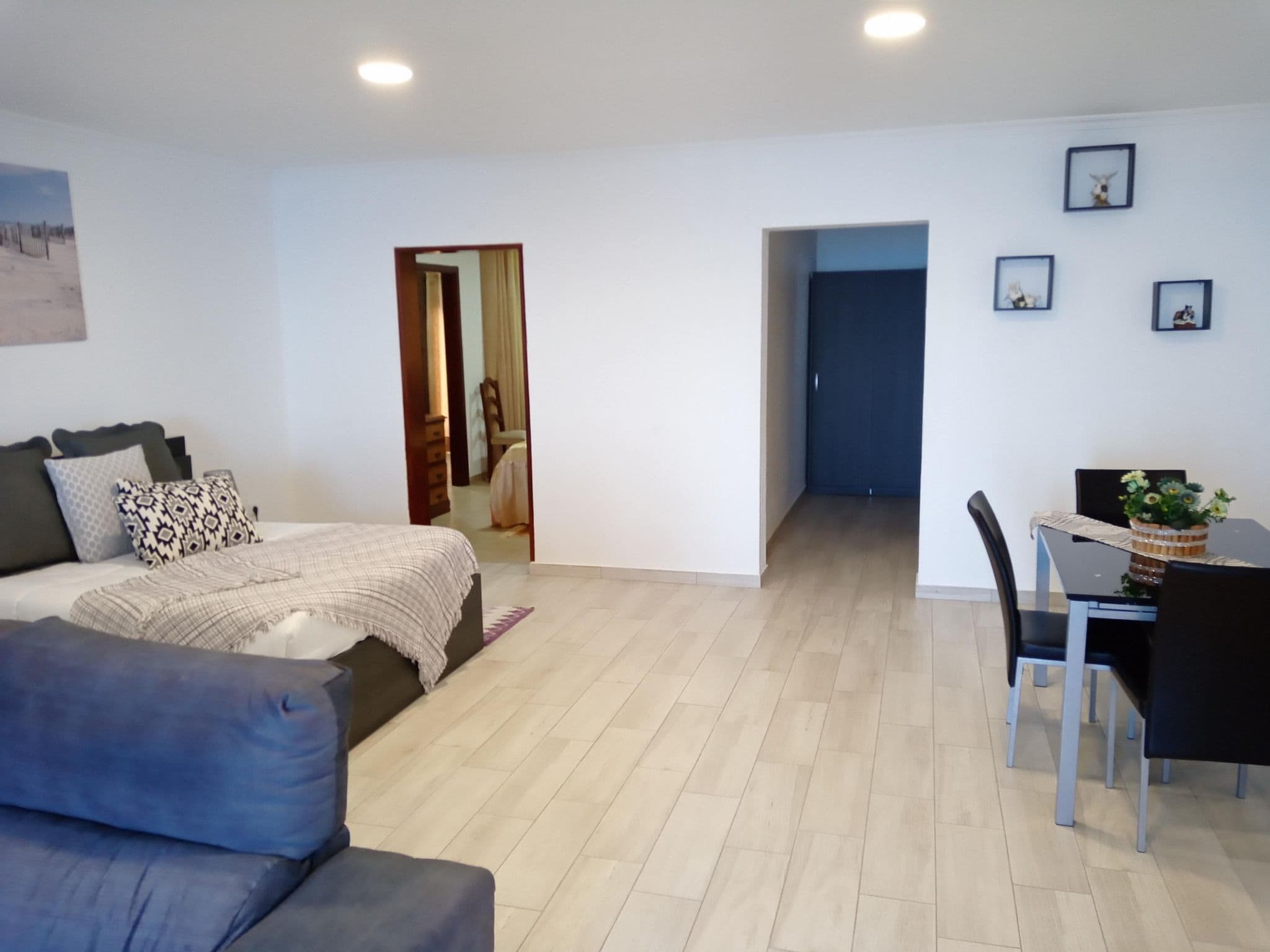 Gallery Image 64
