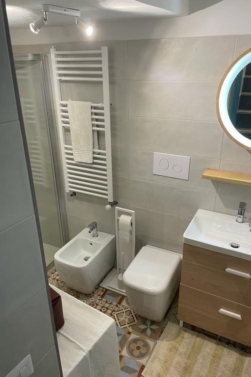 Bathroom / Wellness