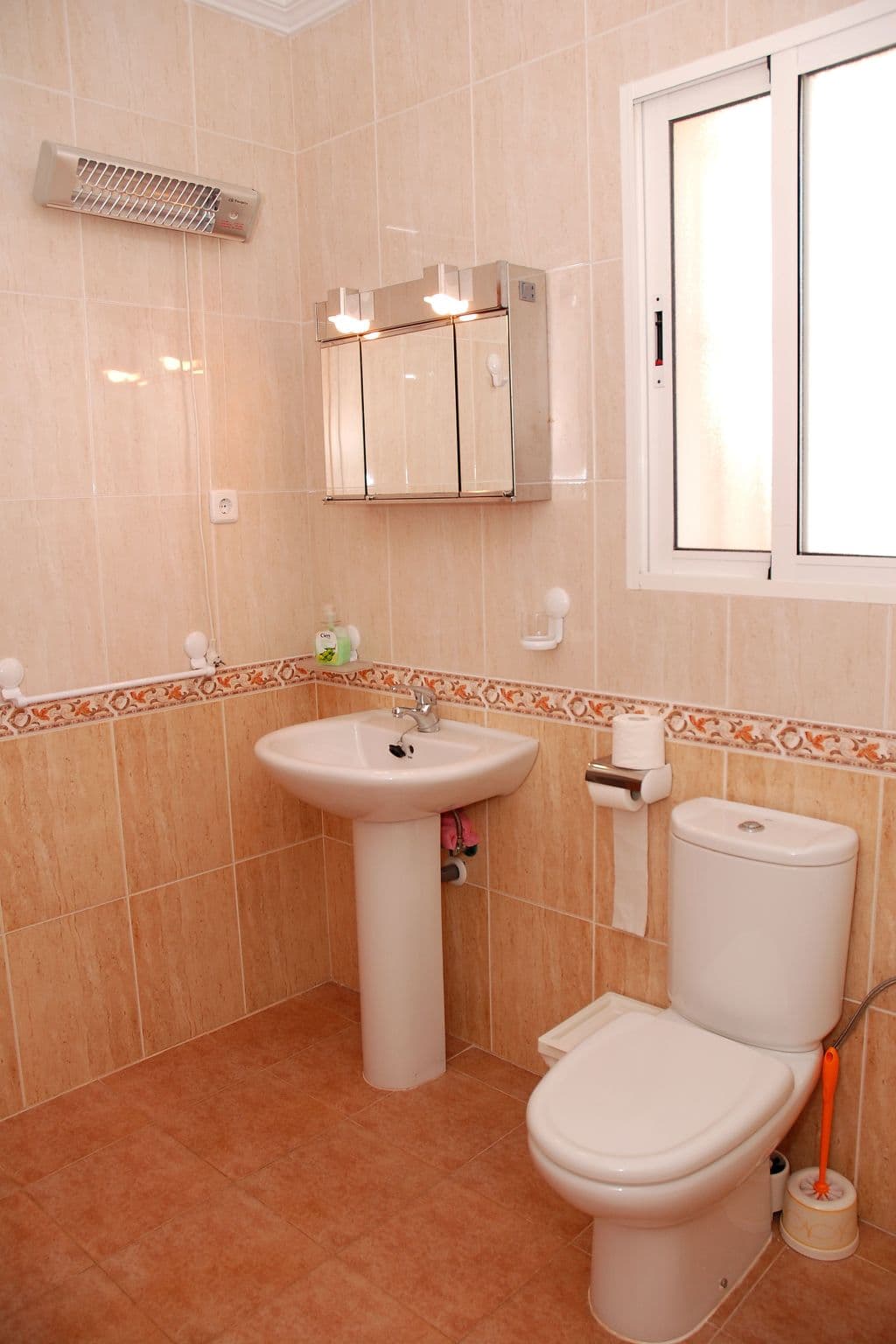 Gallery Image 15