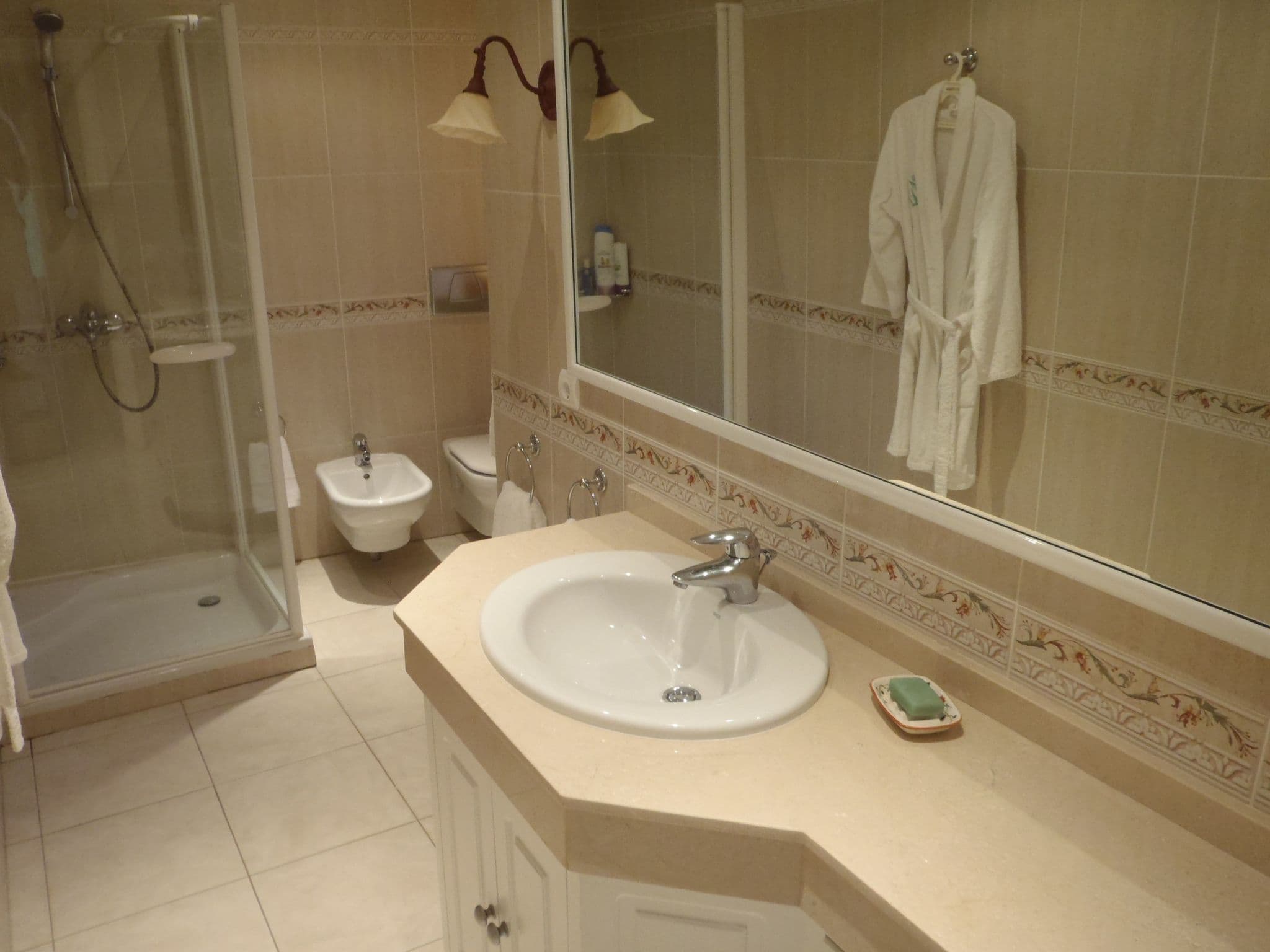 Bathroom / Wellness