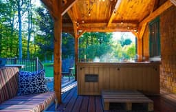 Fall Foliage•Pets•Hot Tub•7 Mins to Church Landing