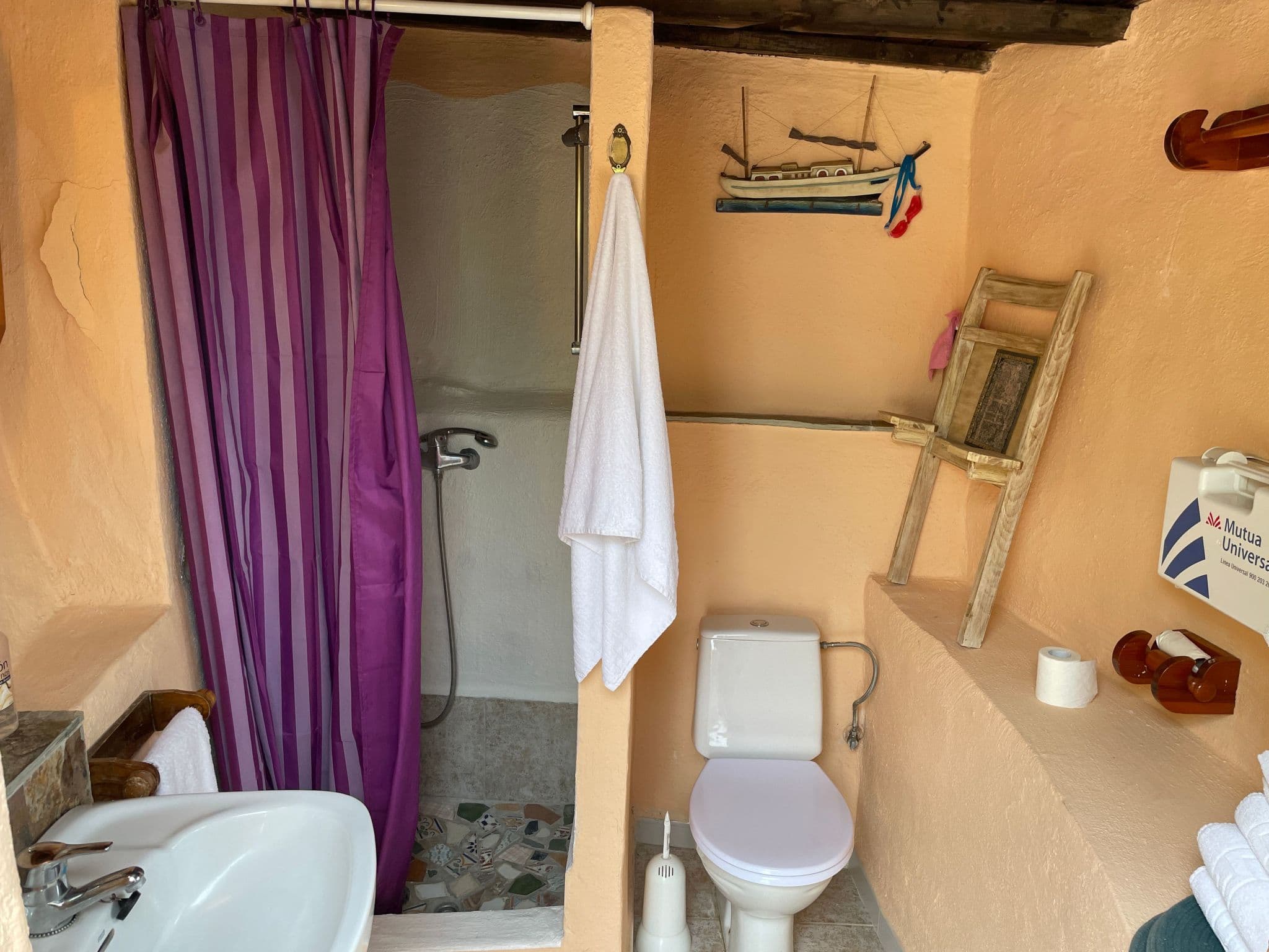 Bathroom / Wellness