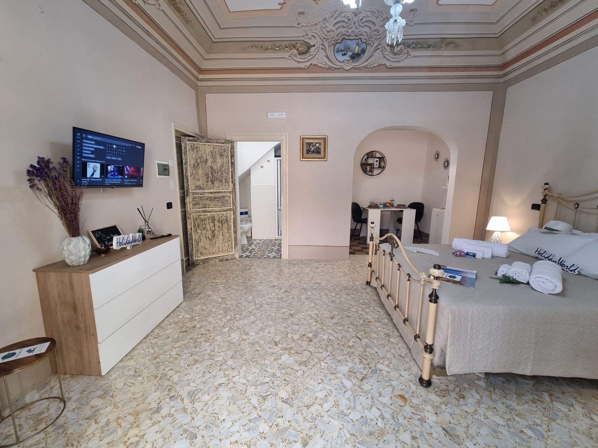 Gallery Image 9