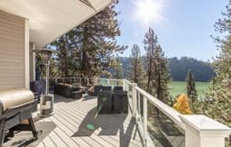 Fernan's Finest Lake Views!