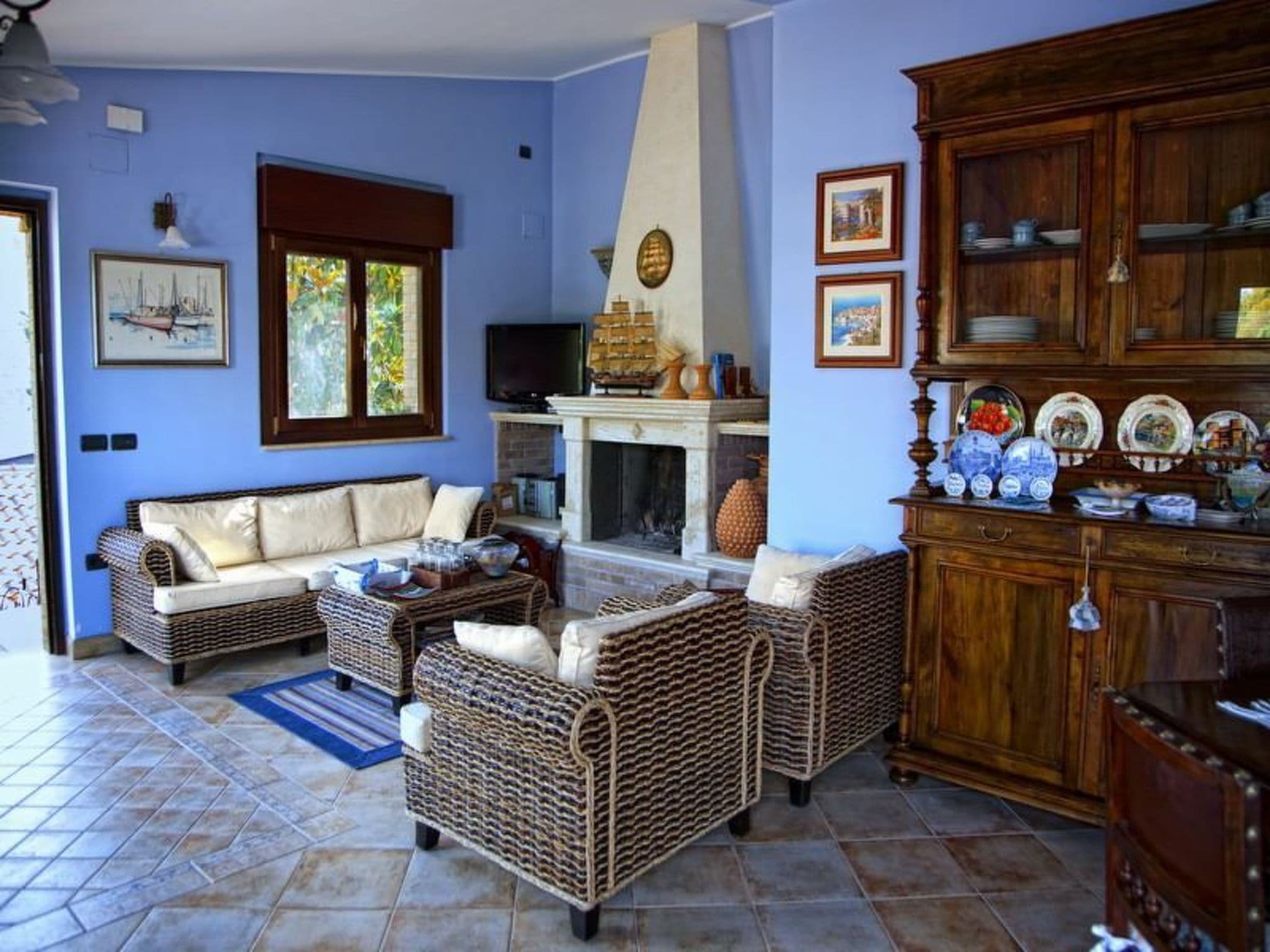 Gallery Image 10