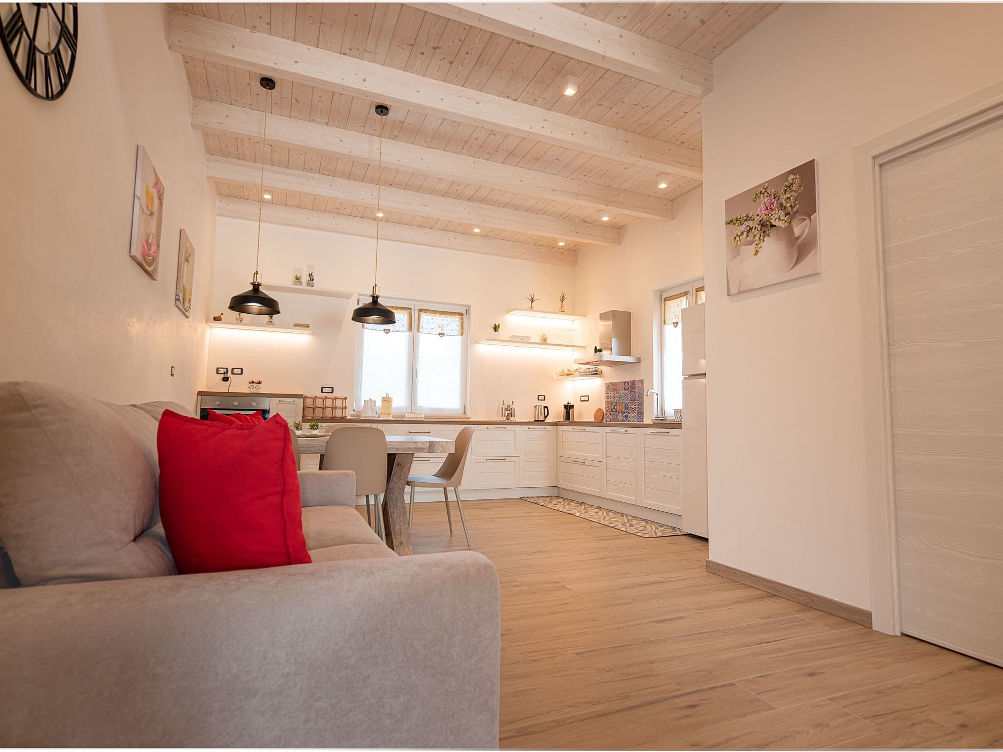 Kitchen / Dining Room