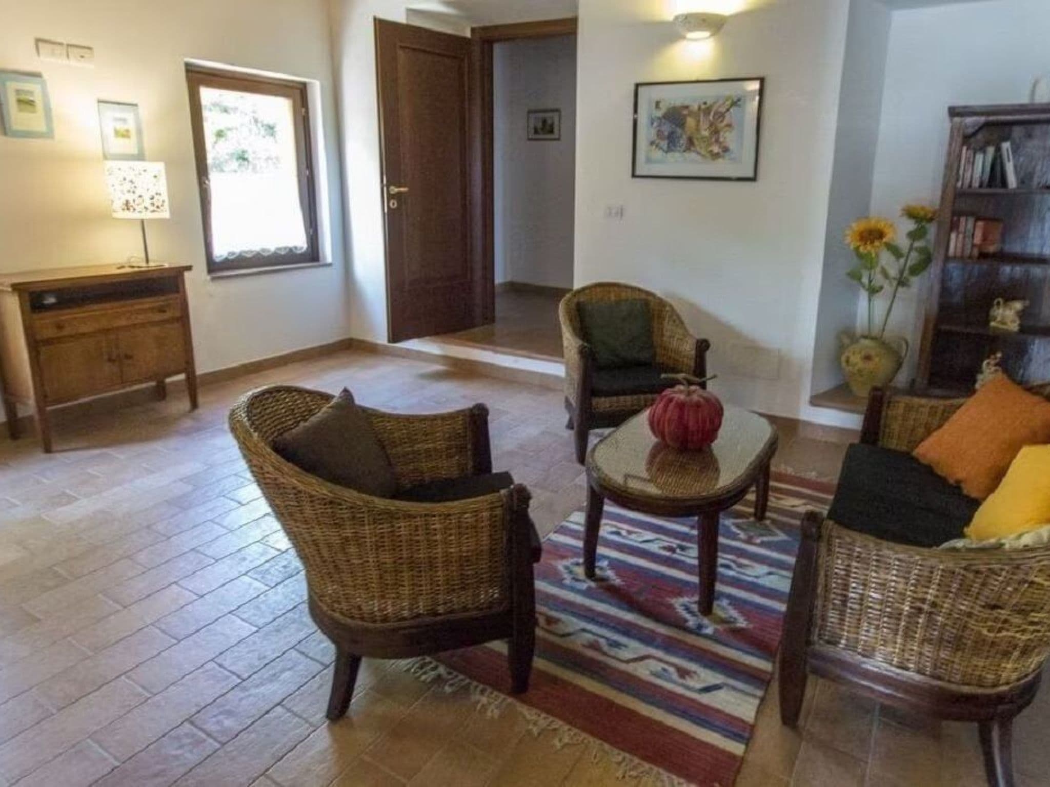 Gallery Image 16