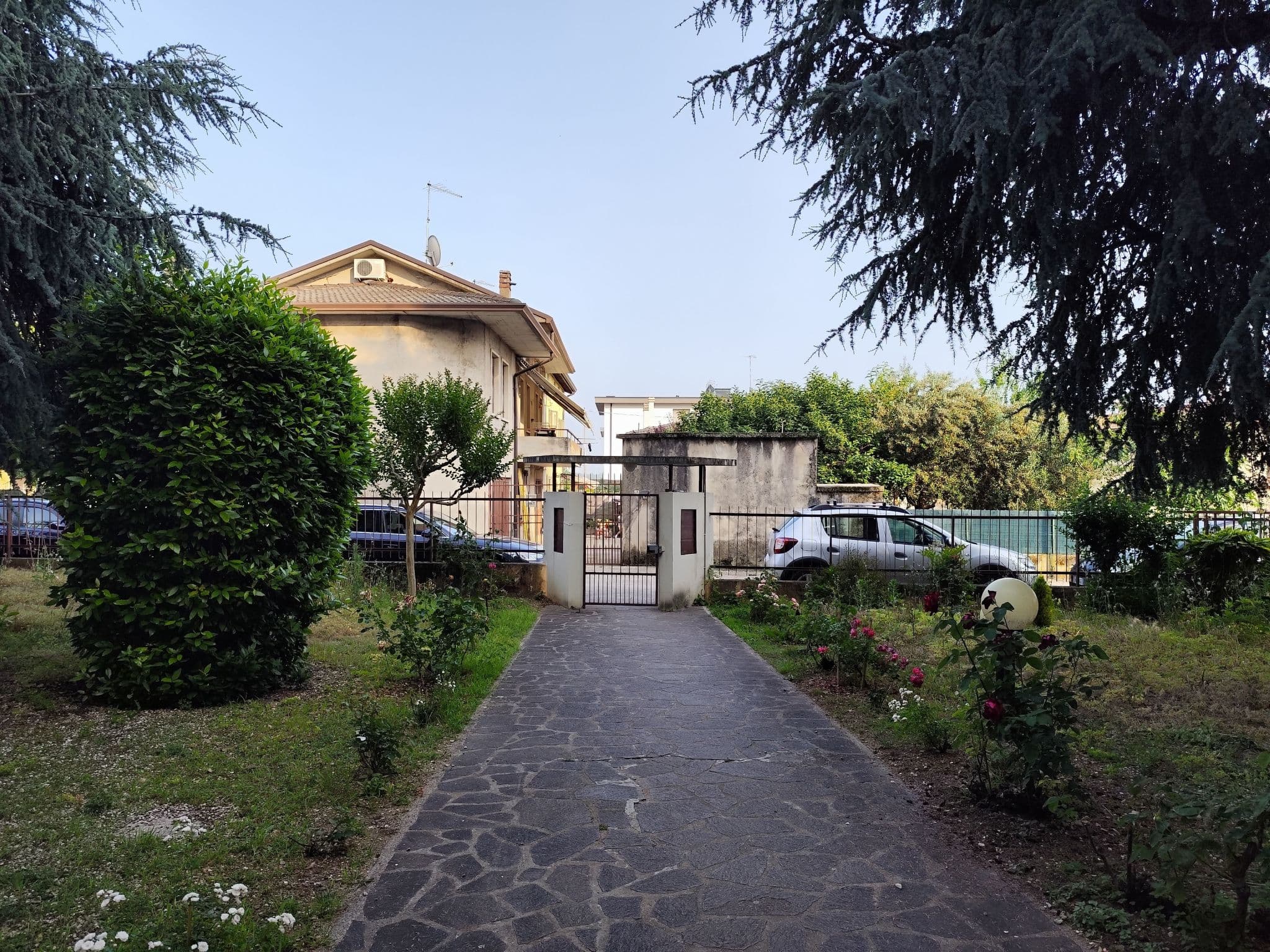Gallery Image 27