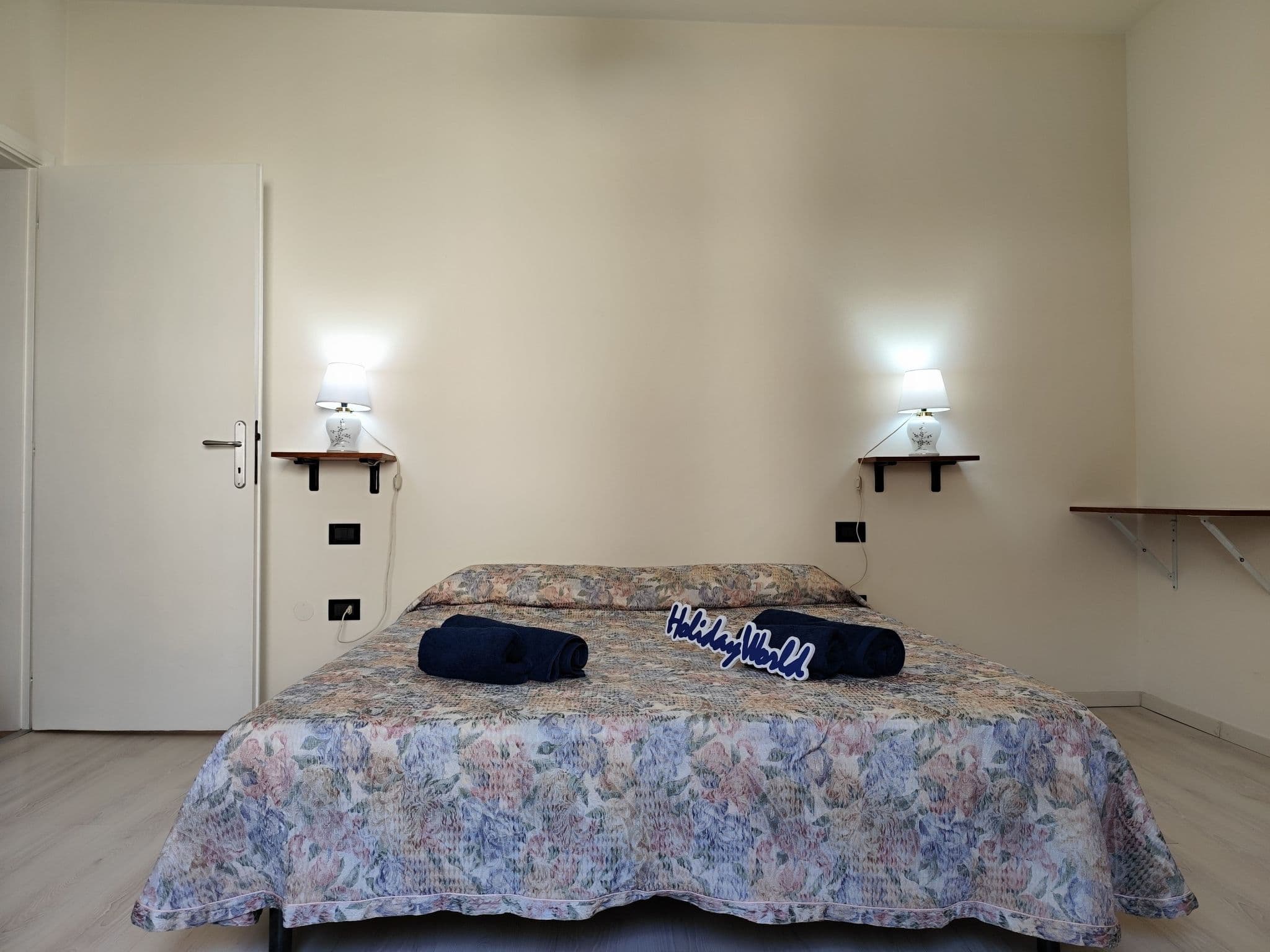 Gallery Image 15