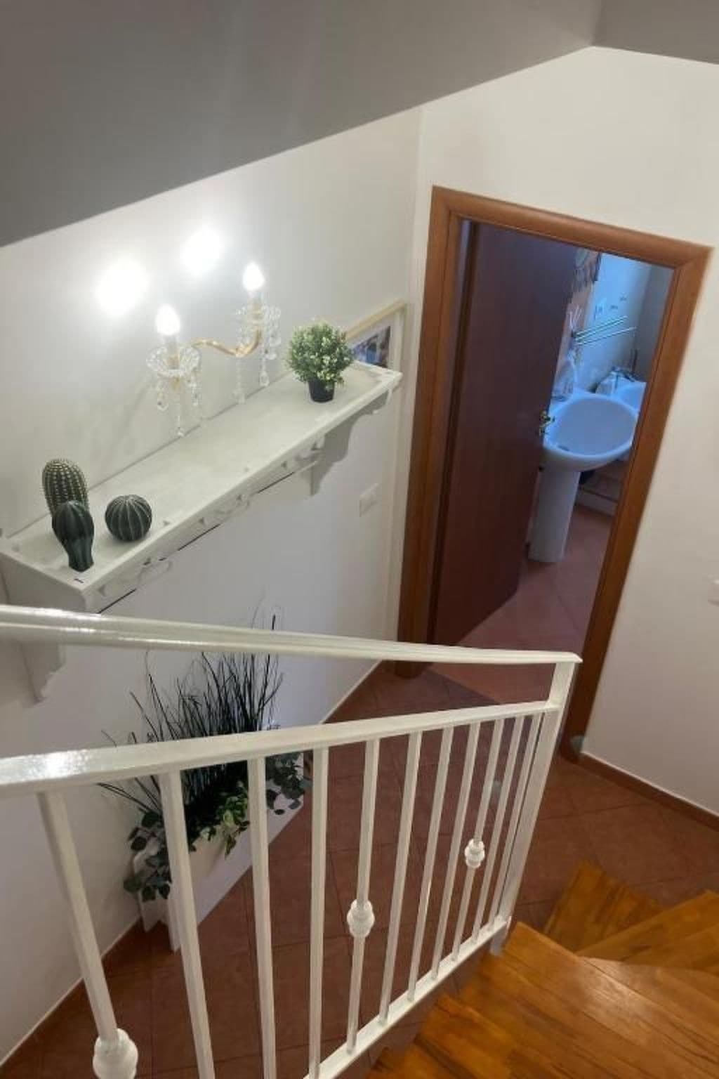 Gallery Image 33