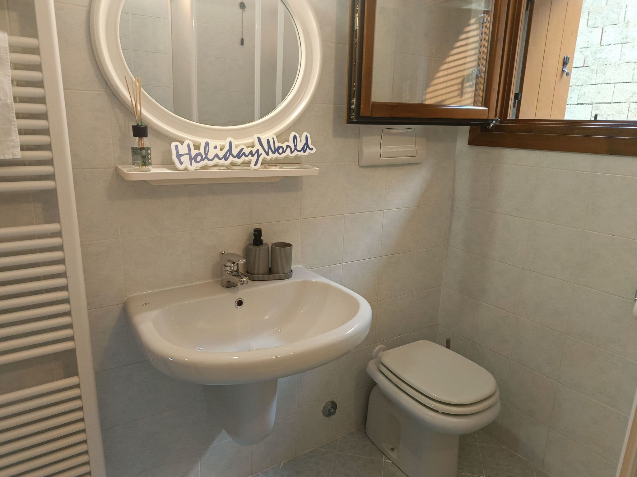 Gallery Image 12