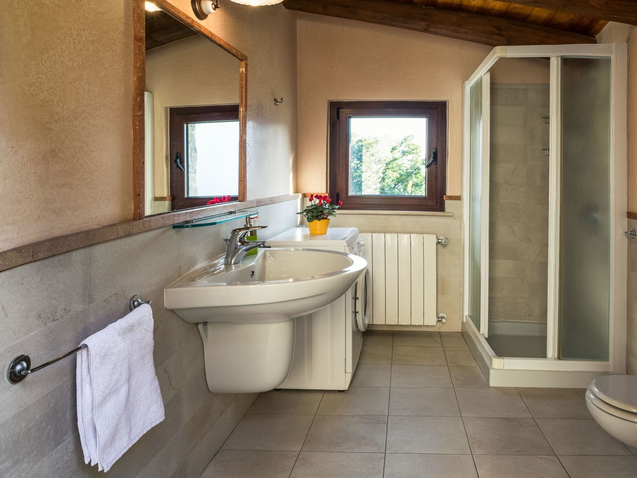 Bathroom / Wellness
