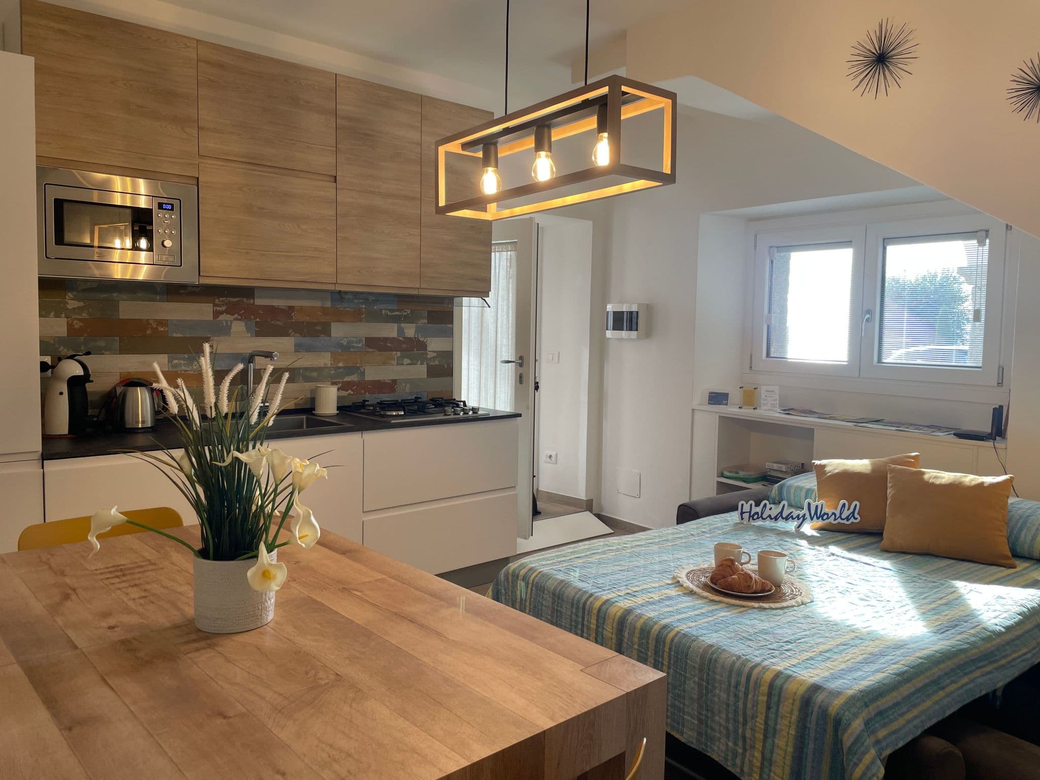 Kitchen / Dining Room