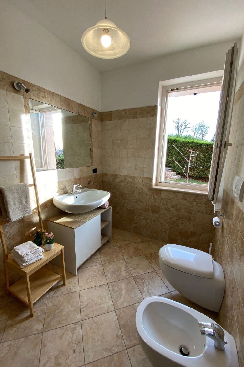 Bathroom / Wellness