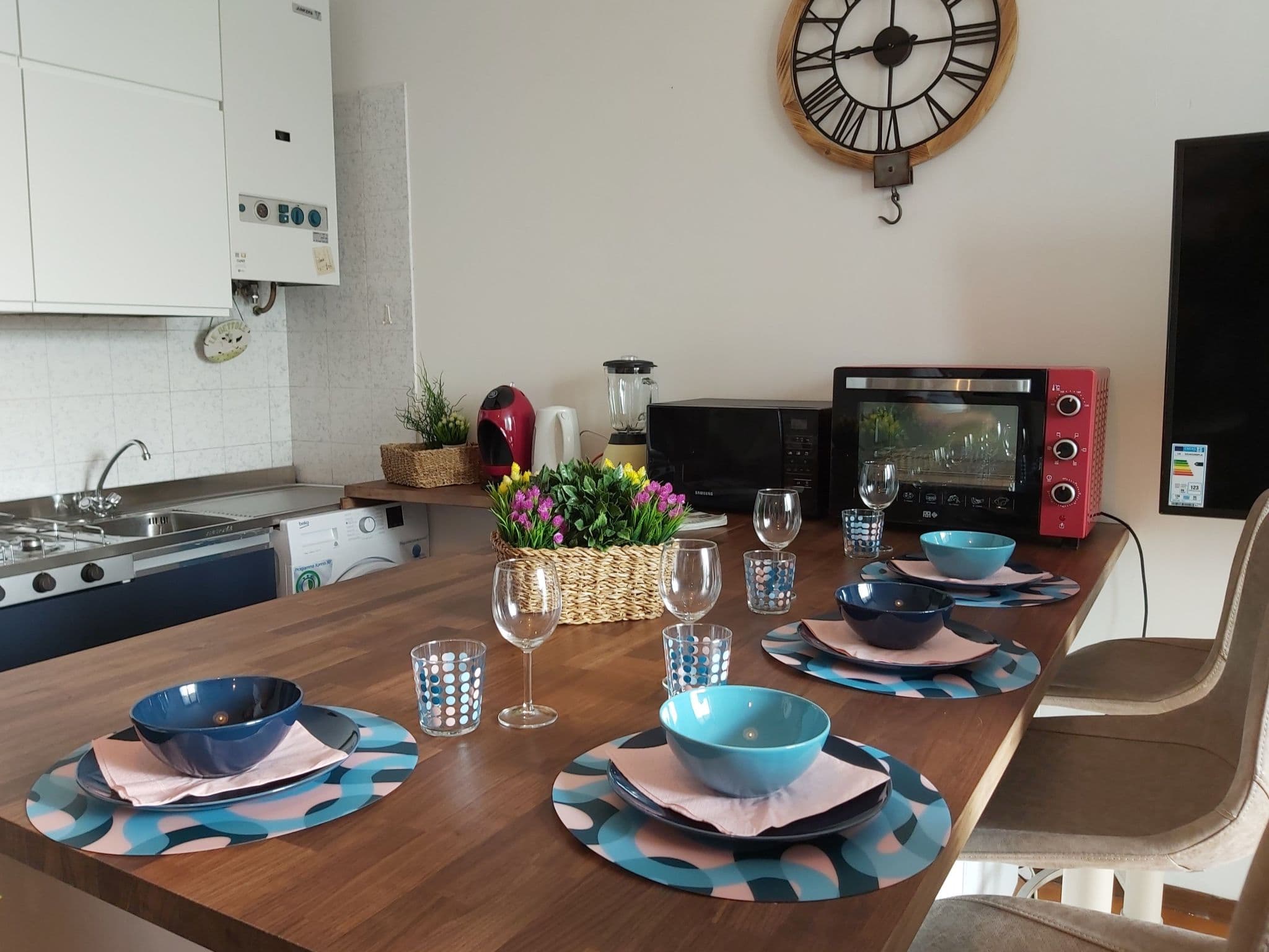Kitchen / Dining Room