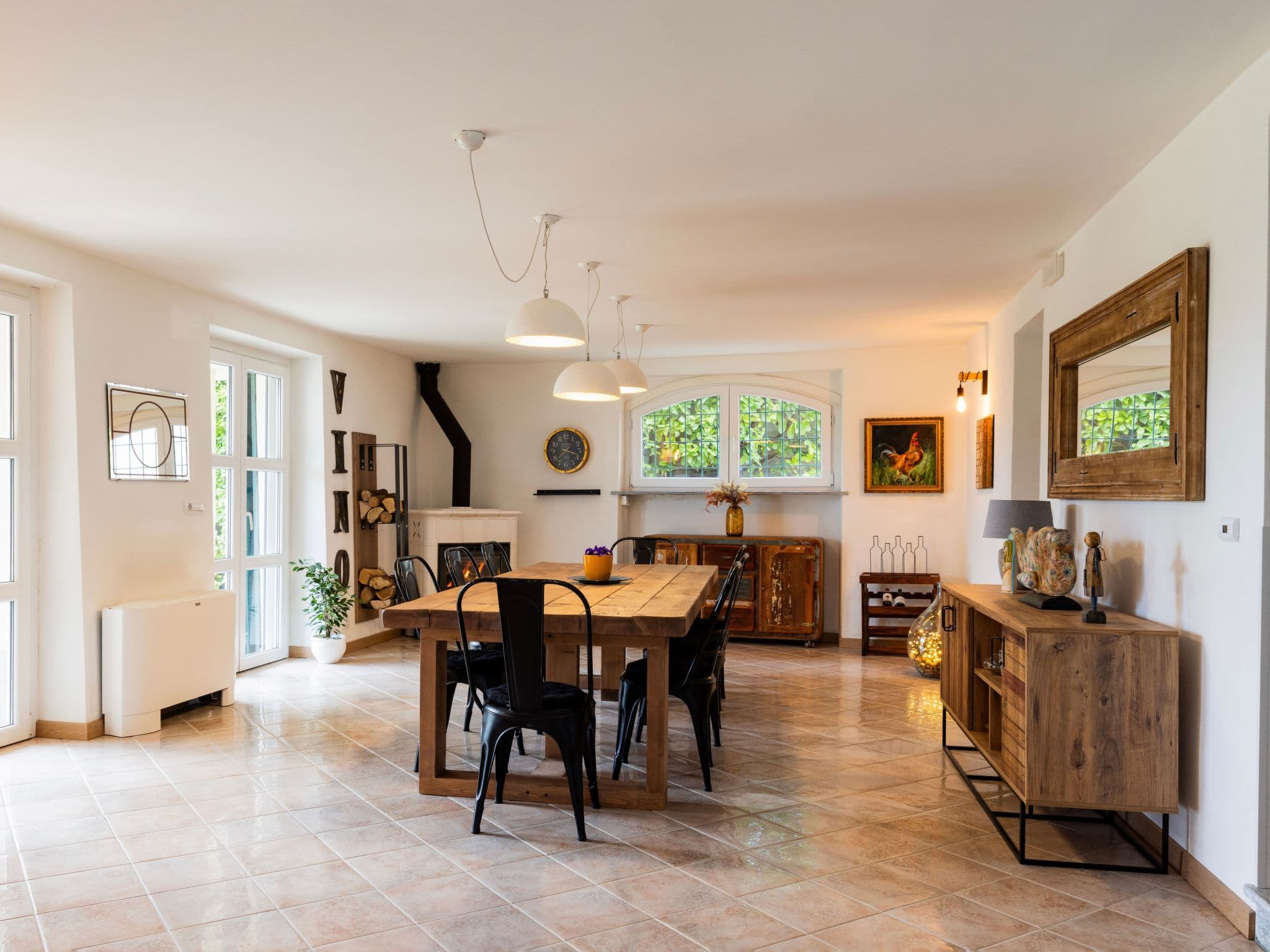Kitchen / Dining Room
