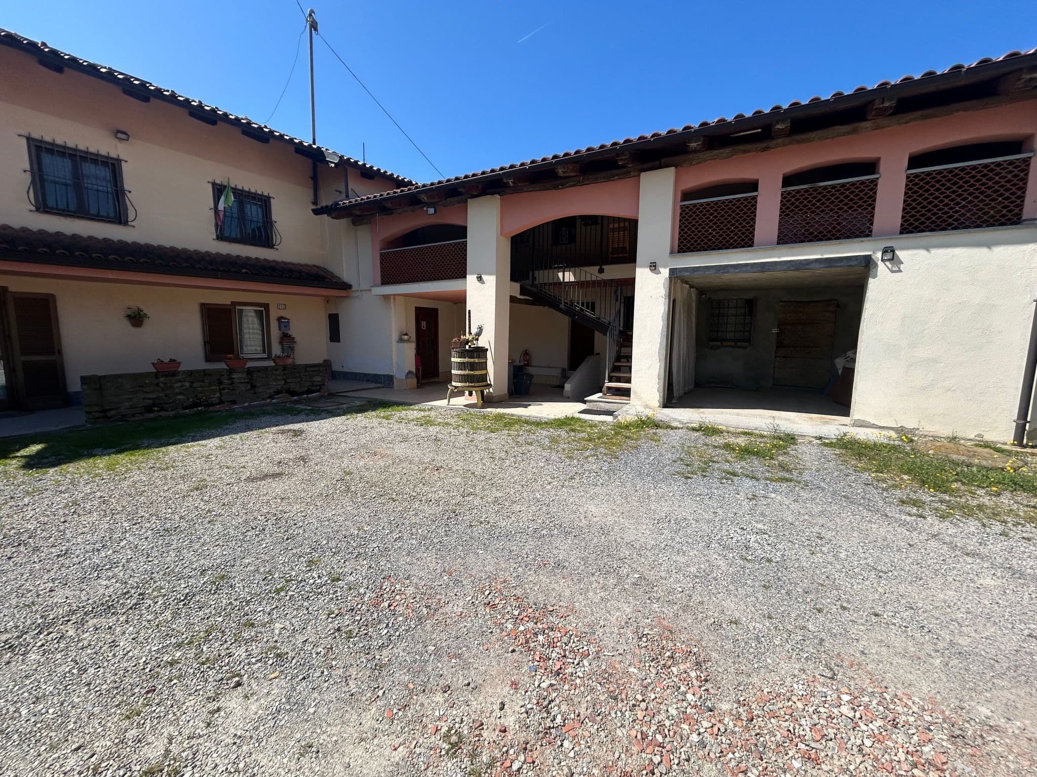 Gallery Image 10