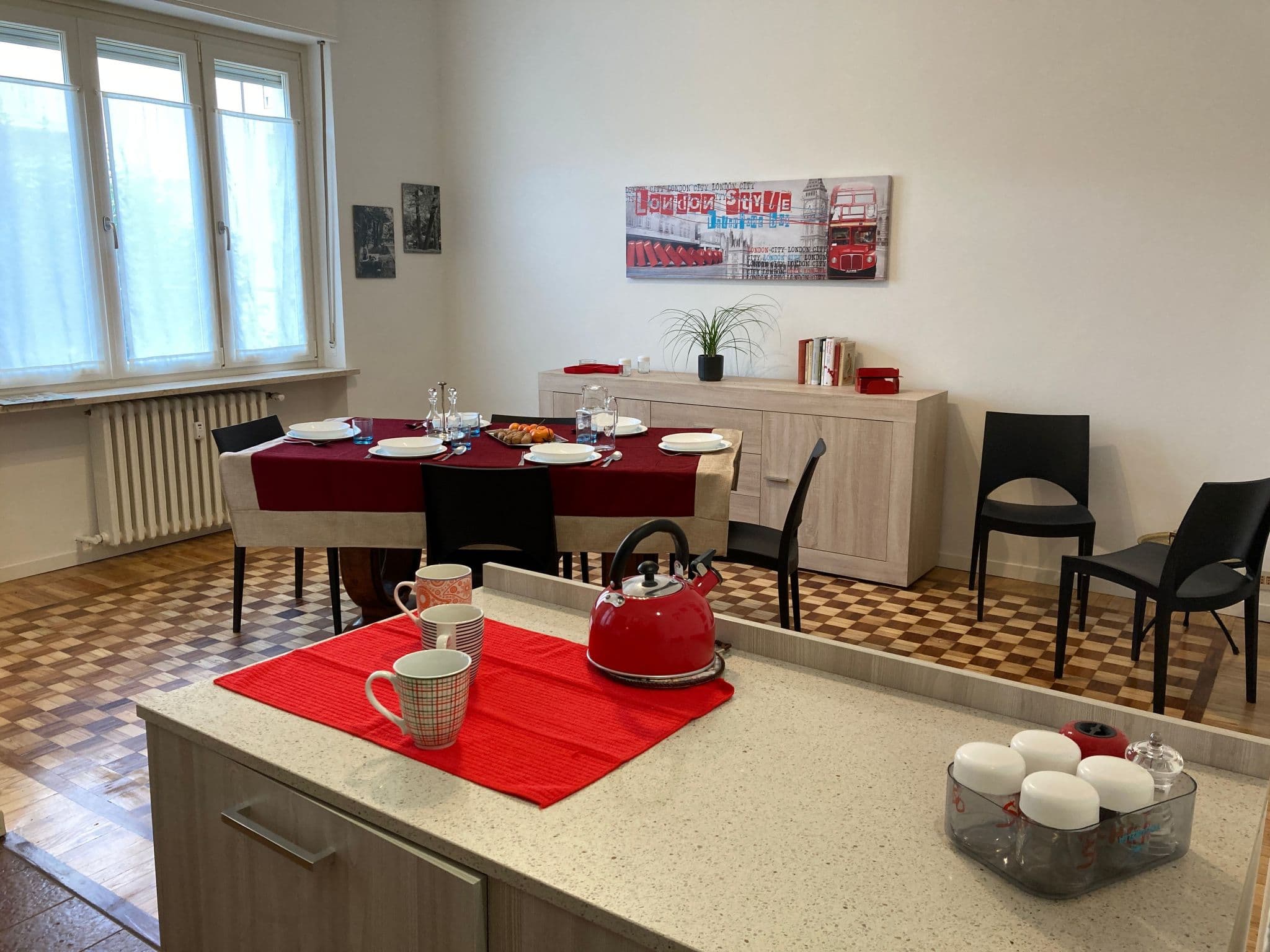 Kitchen / Dining Room