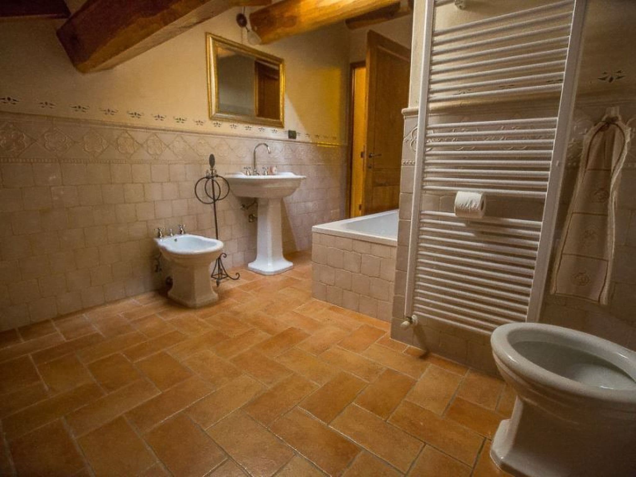 Bathroom / Wellness