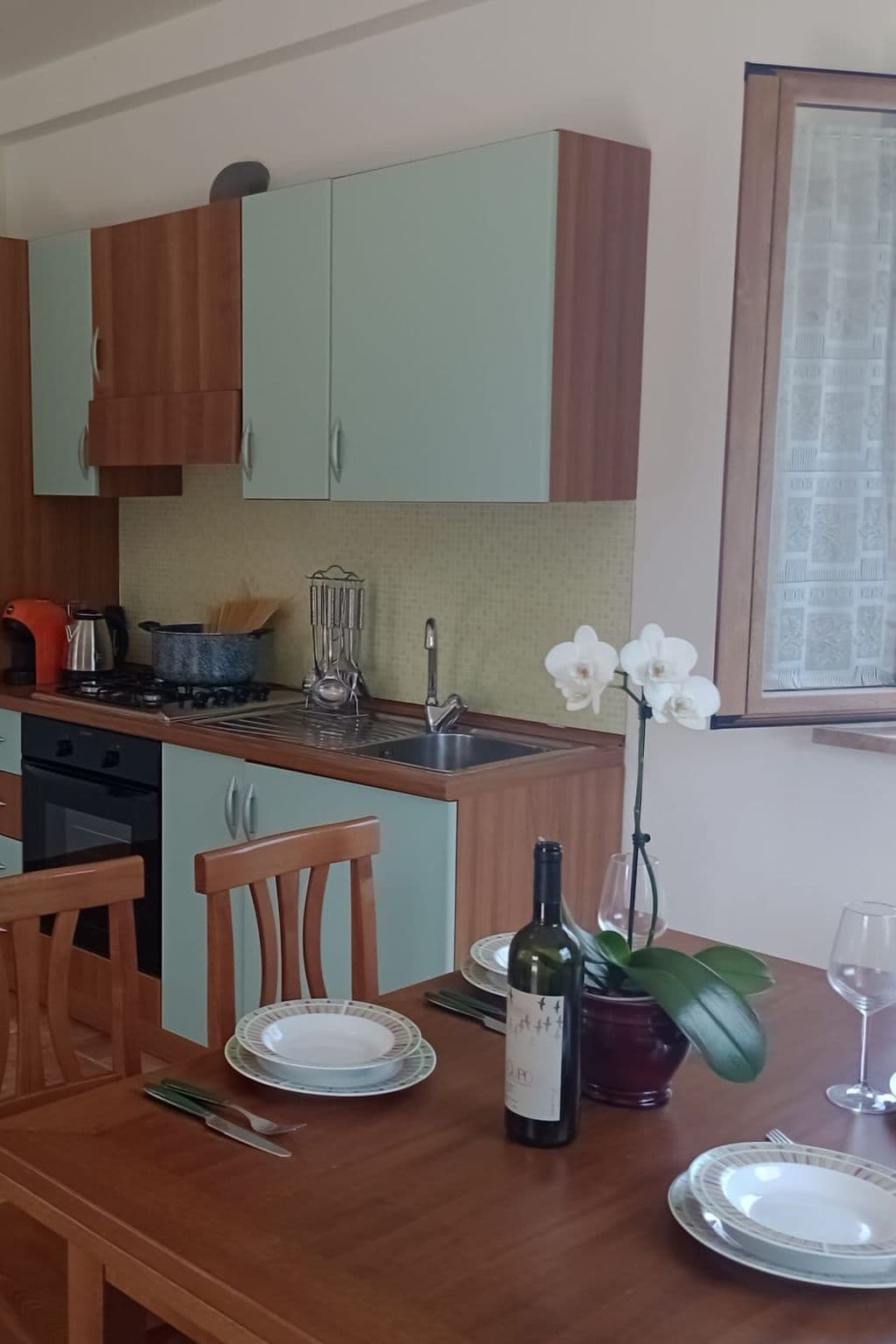 Kitchen / Dining Room