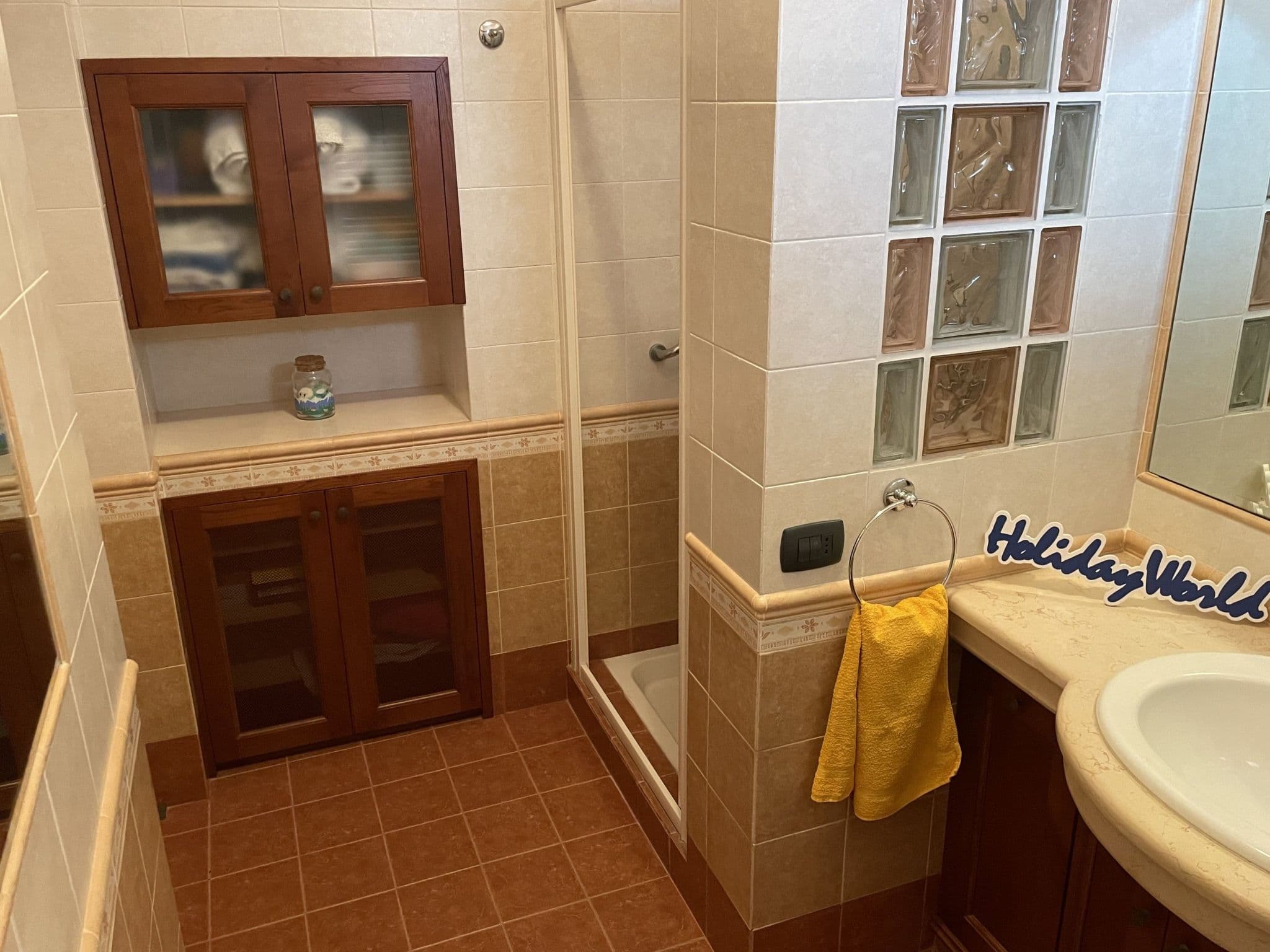 Gallery Image 13