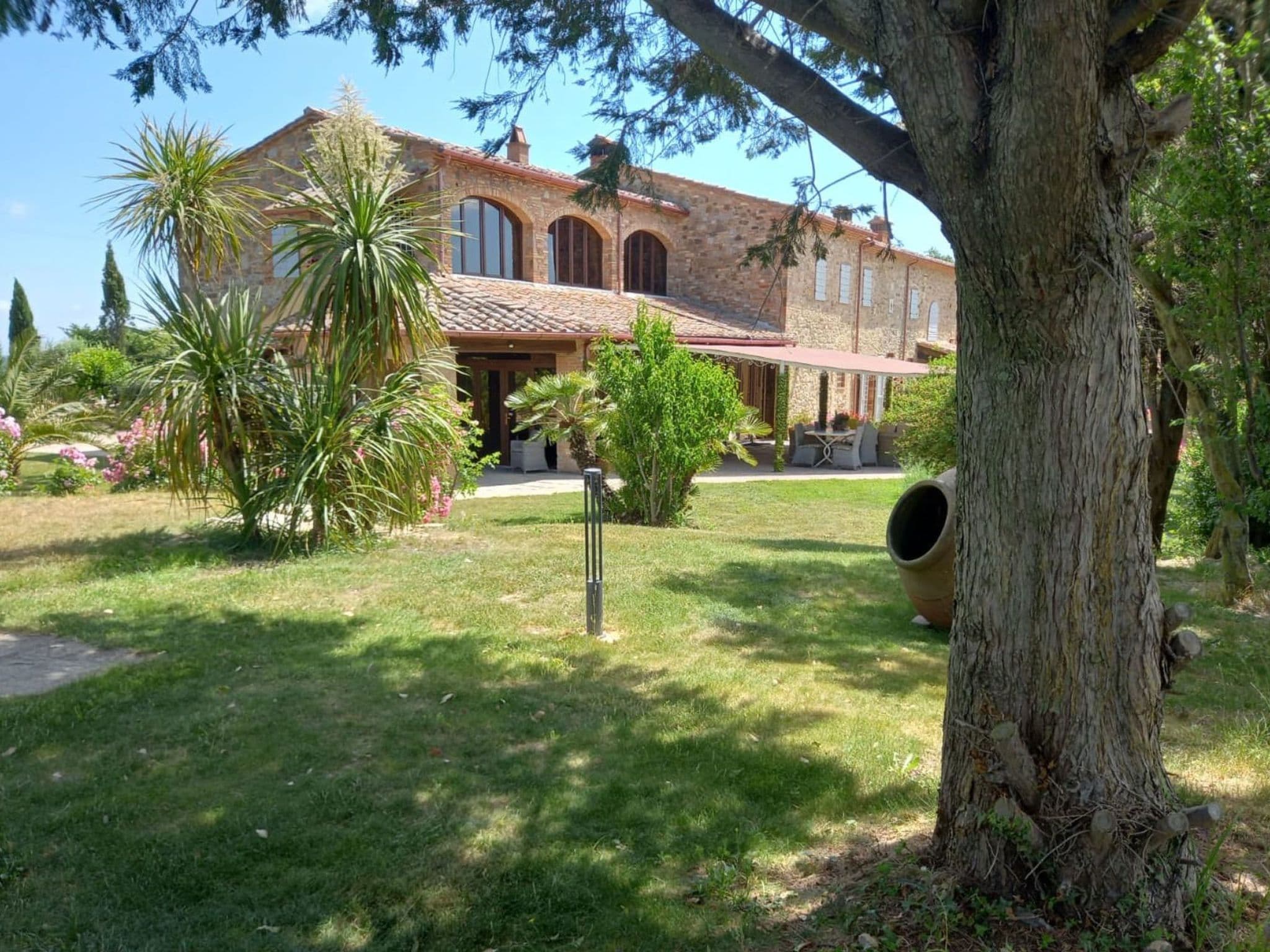 Gallery Image 37