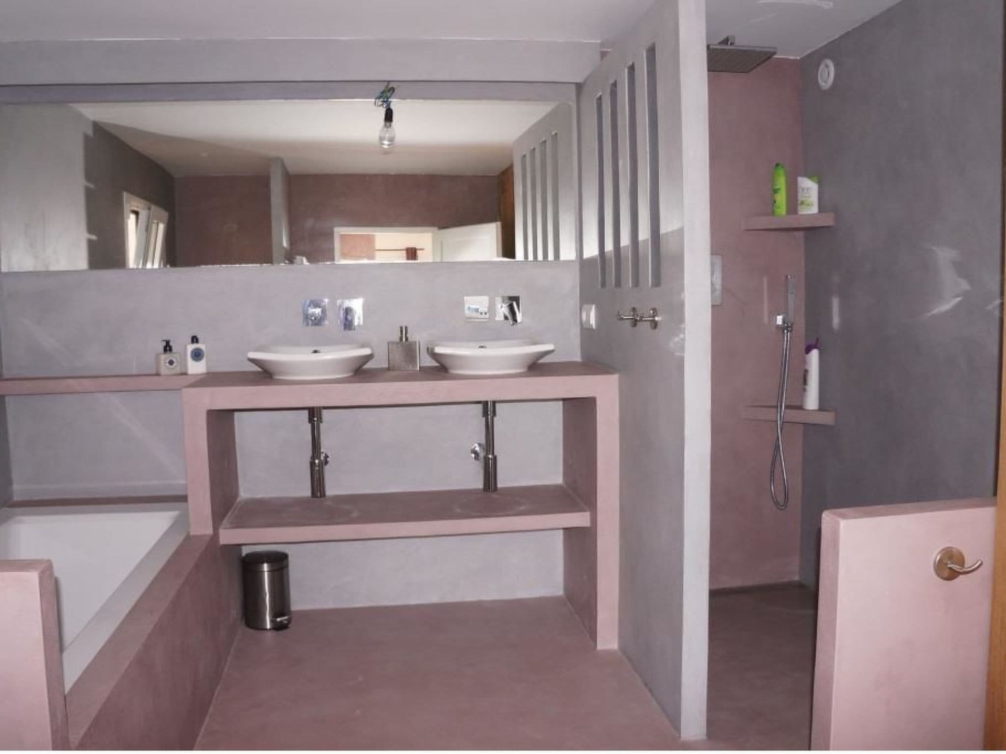 Gallery Image 25