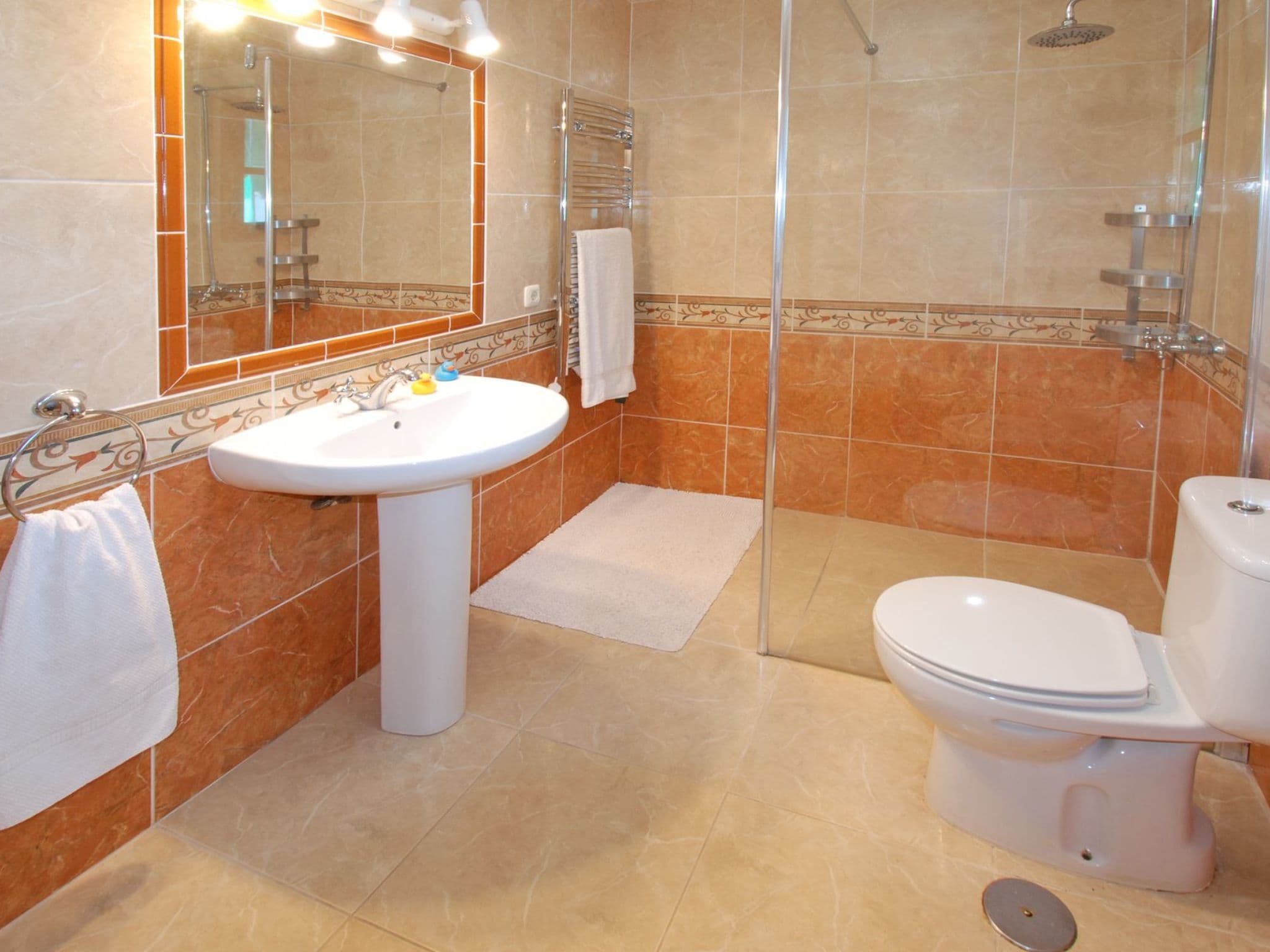 Gallery Image 12