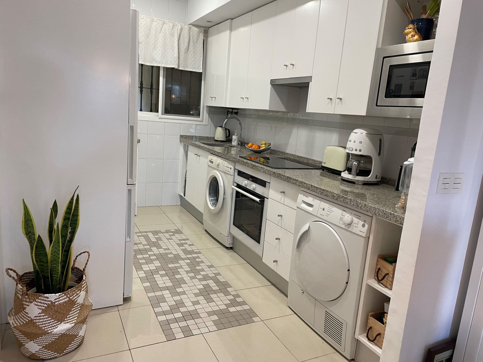 Gallery Image 14