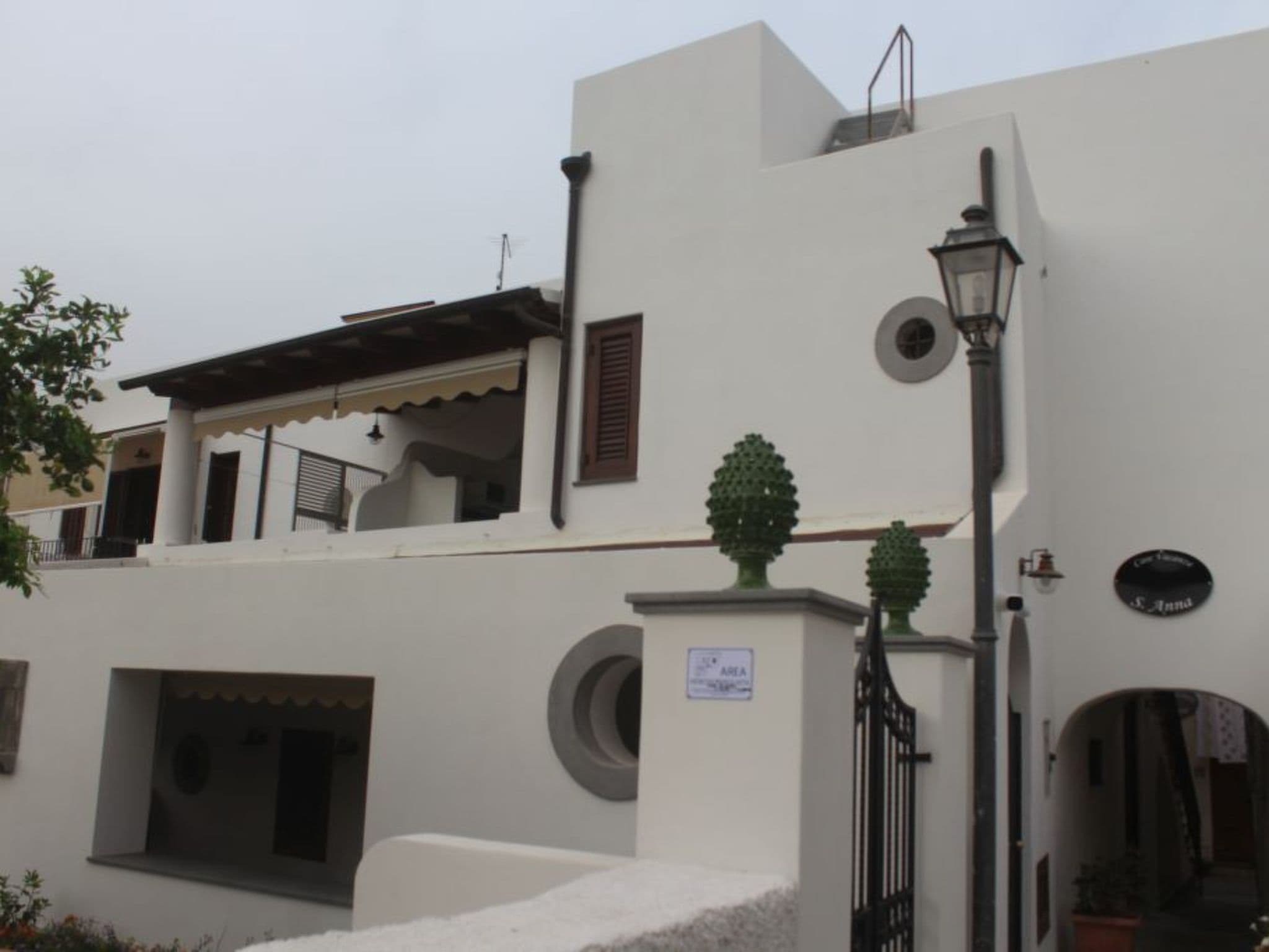 Gallery Image 25