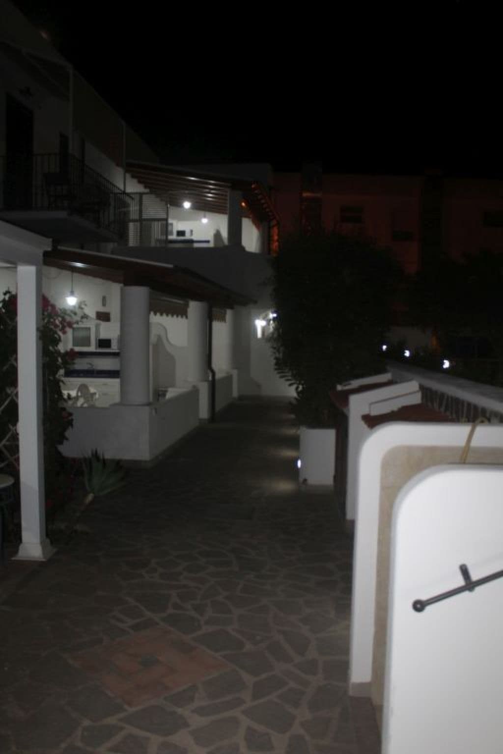 Gallery Image 37