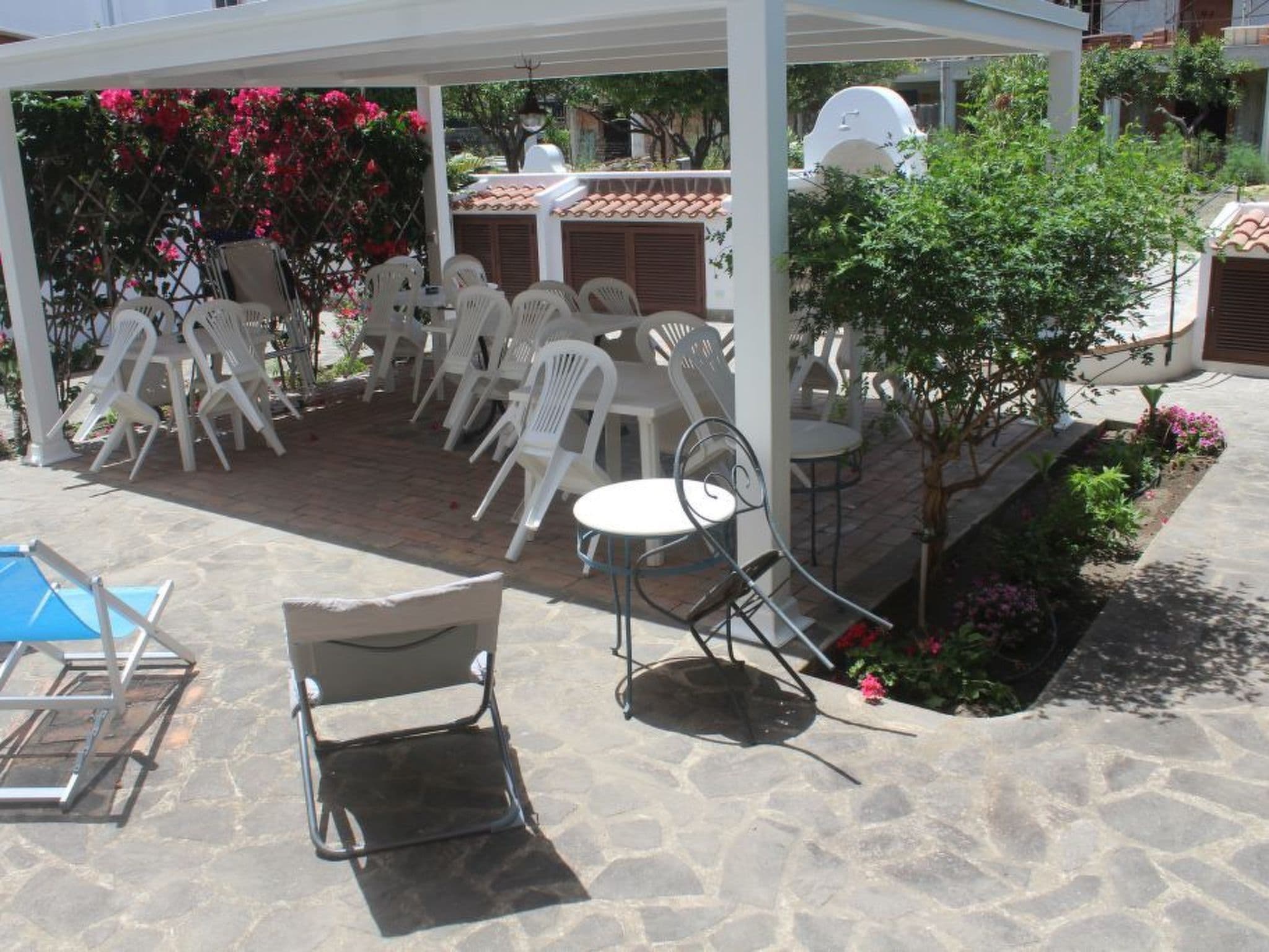 Gallery Image 22