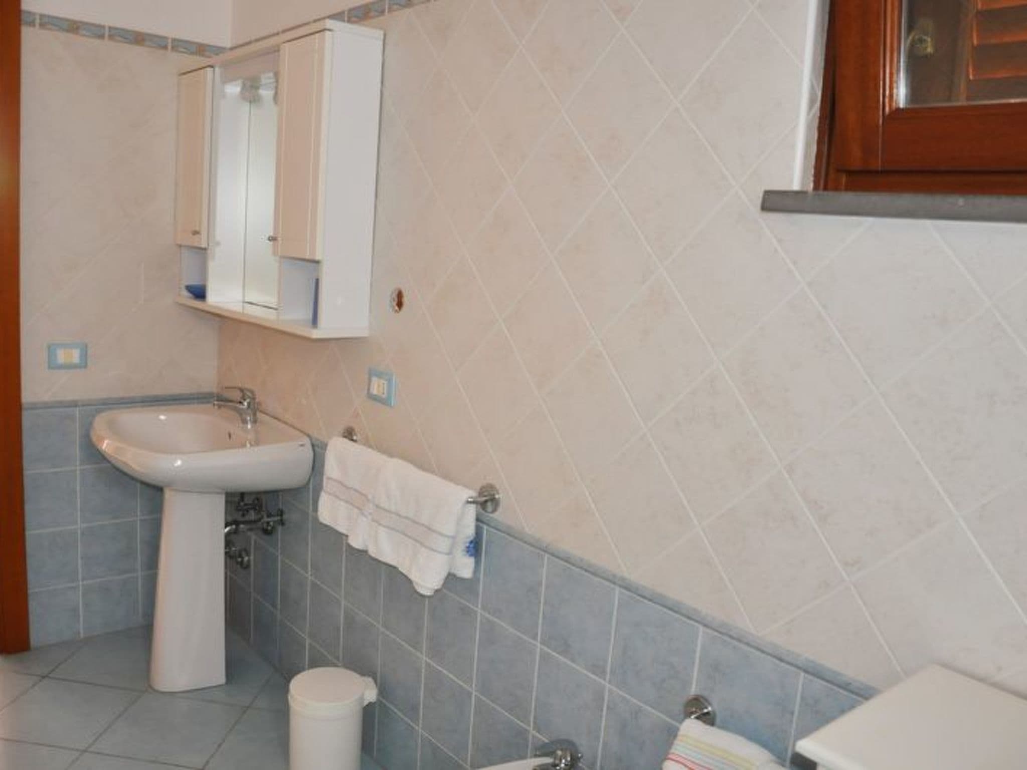 Gallery Image 15