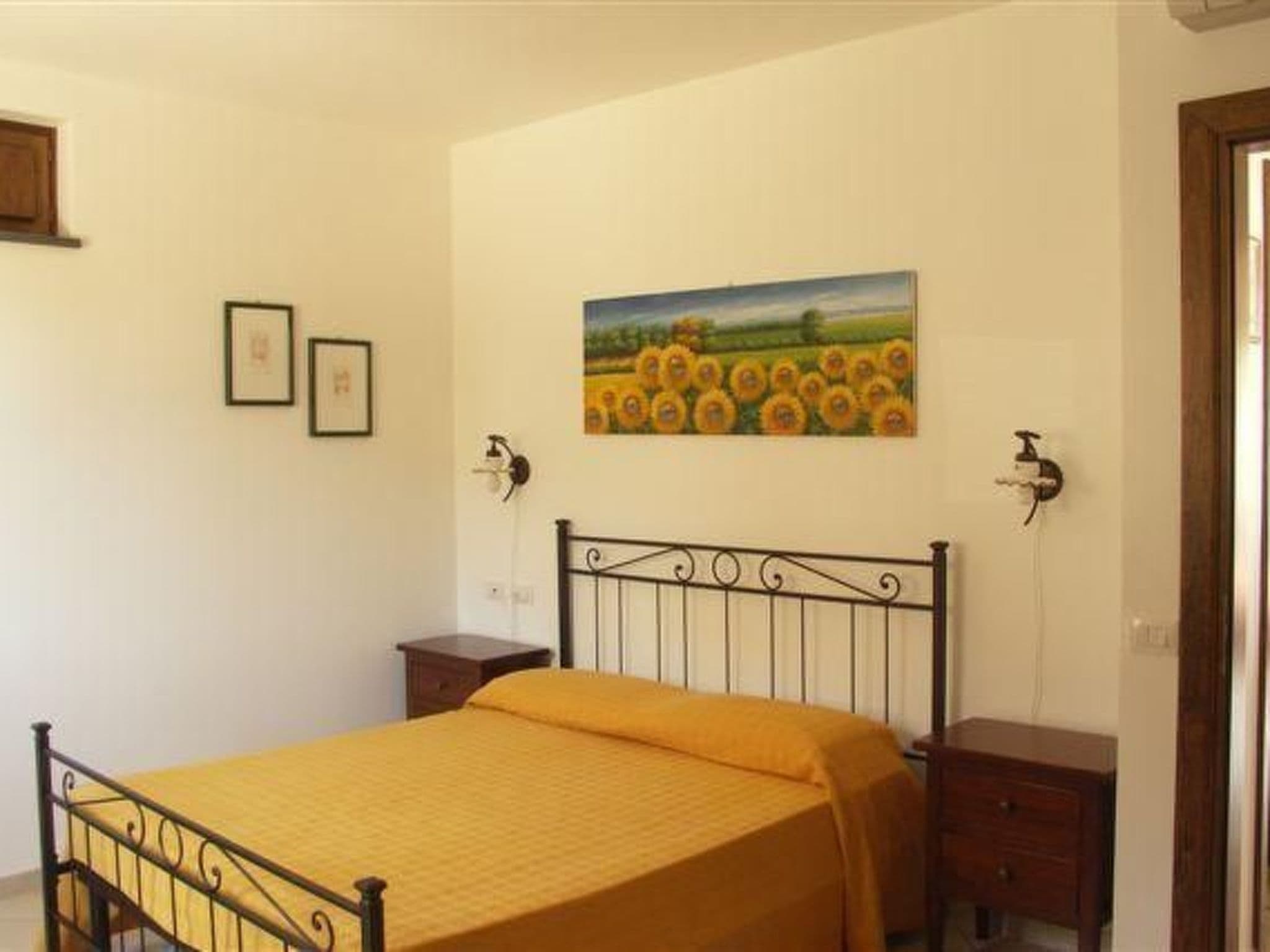 Gallery Image 16