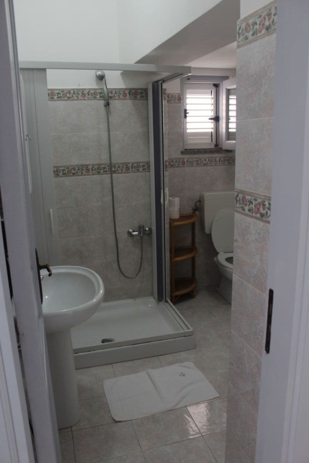 Gallery Image 22