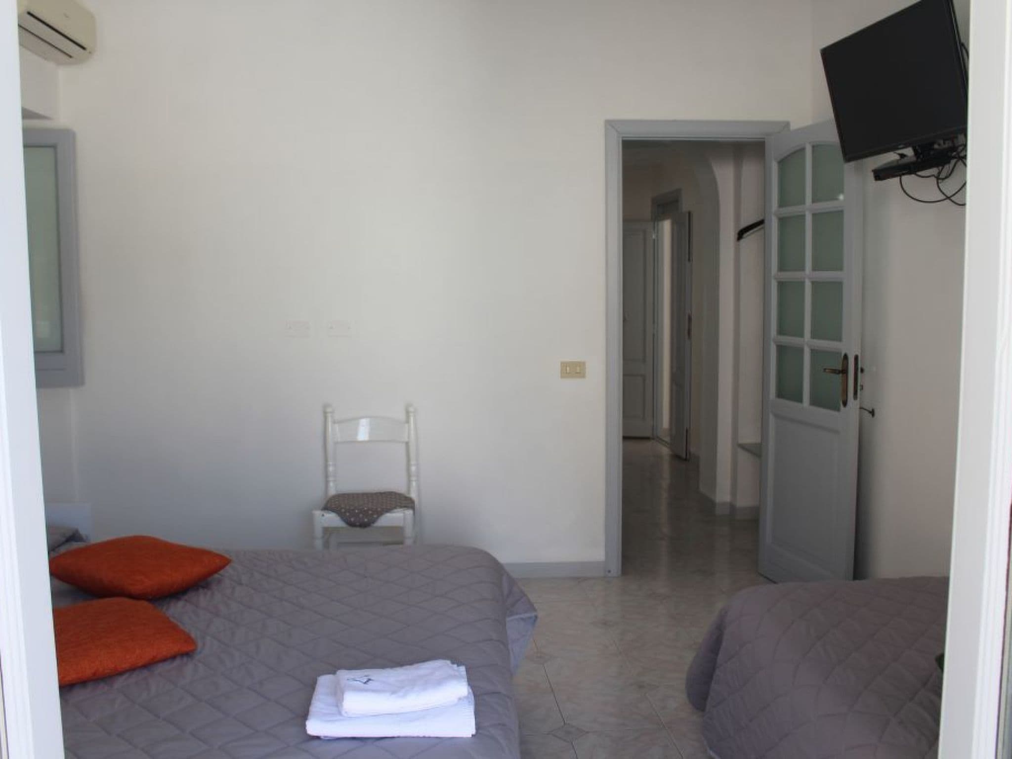 Gallery Image 21