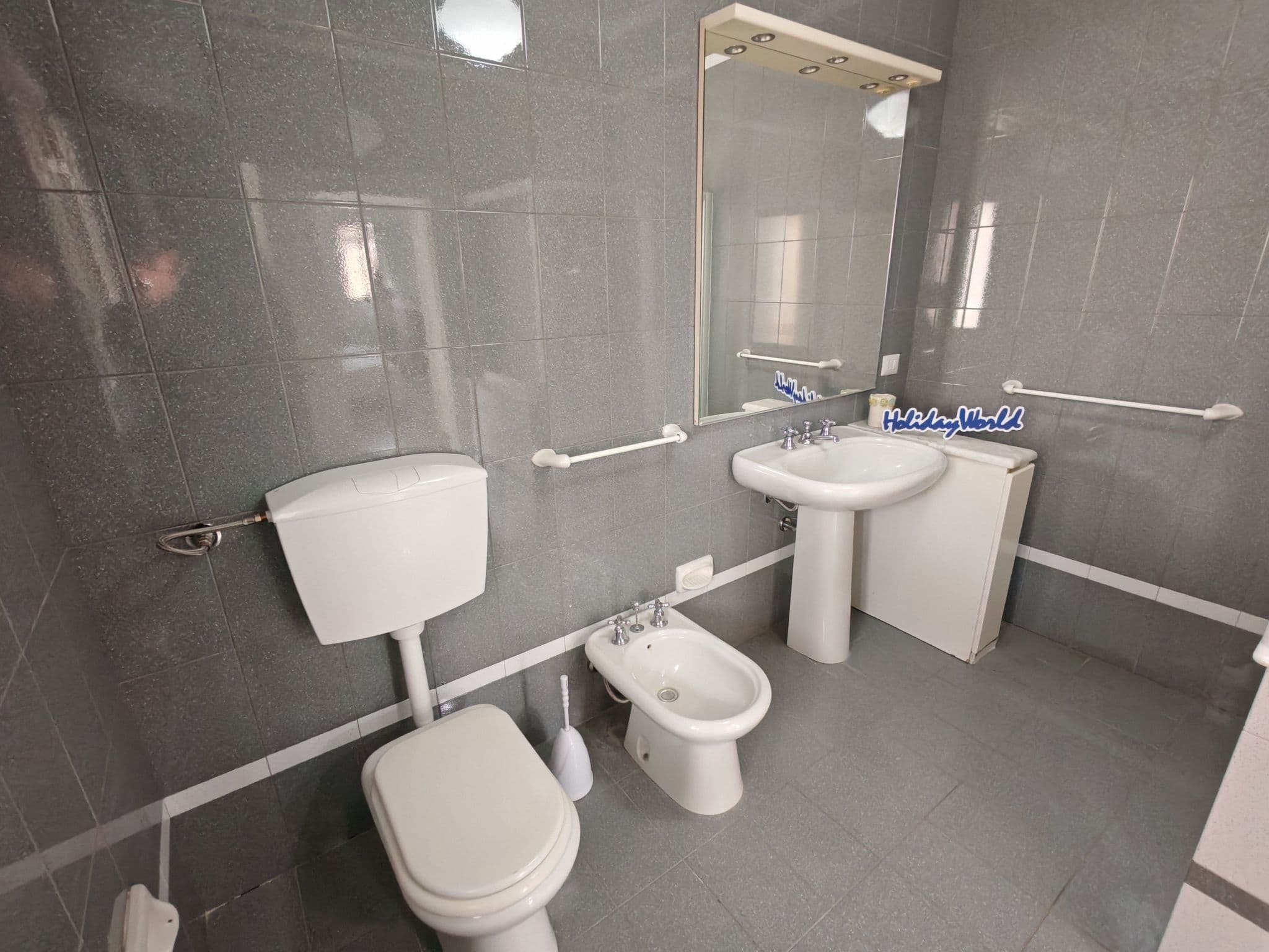 Bathroom / Wellness