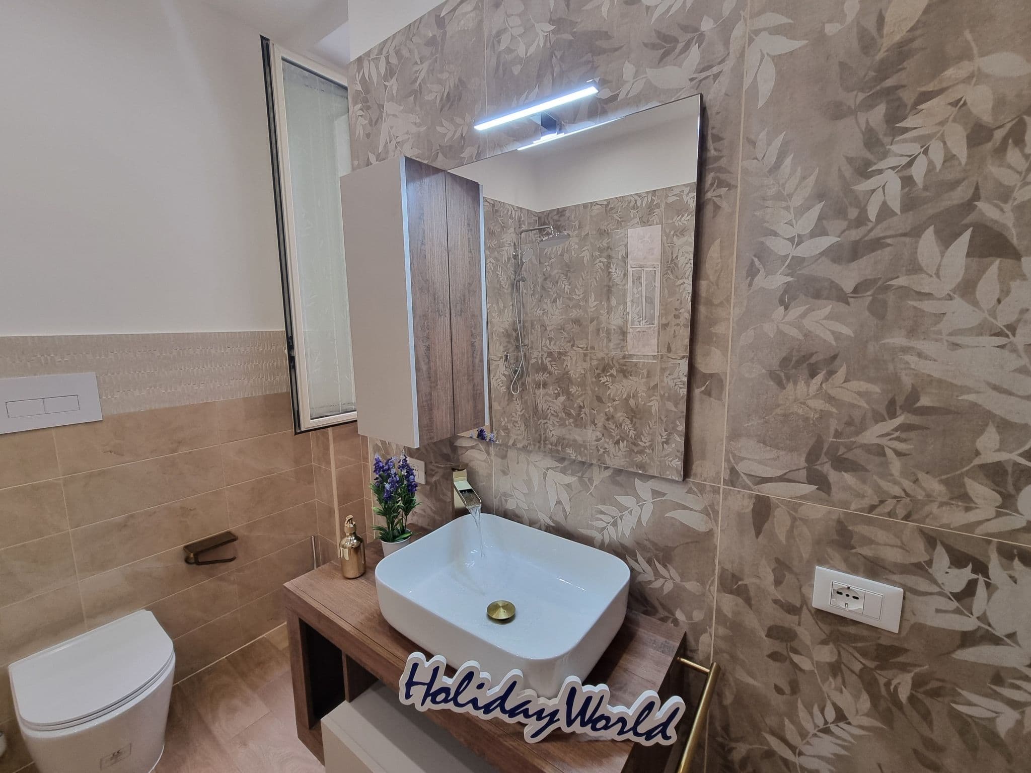 Bathroom / Wellness