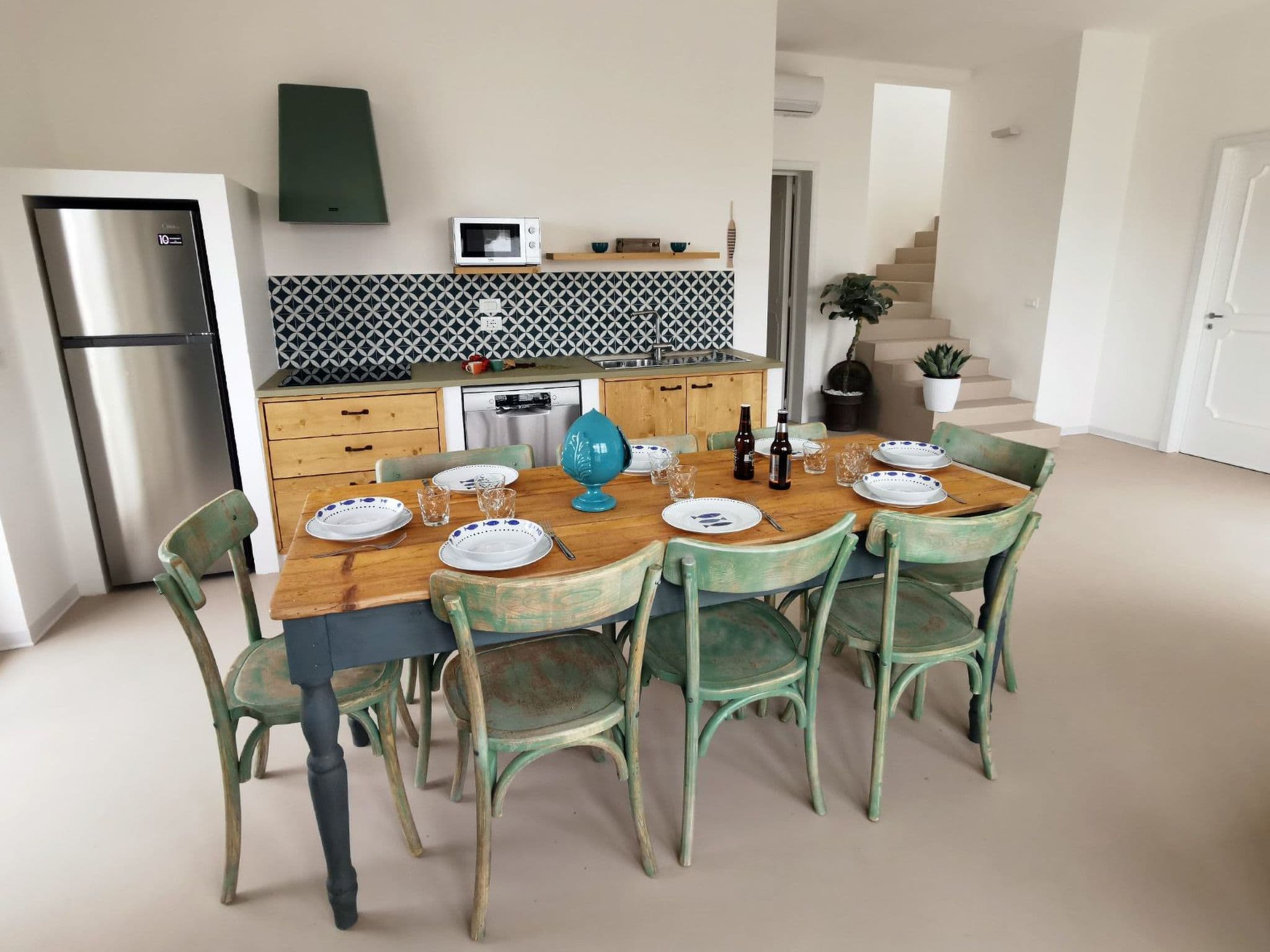 Kitchen / Dining Room