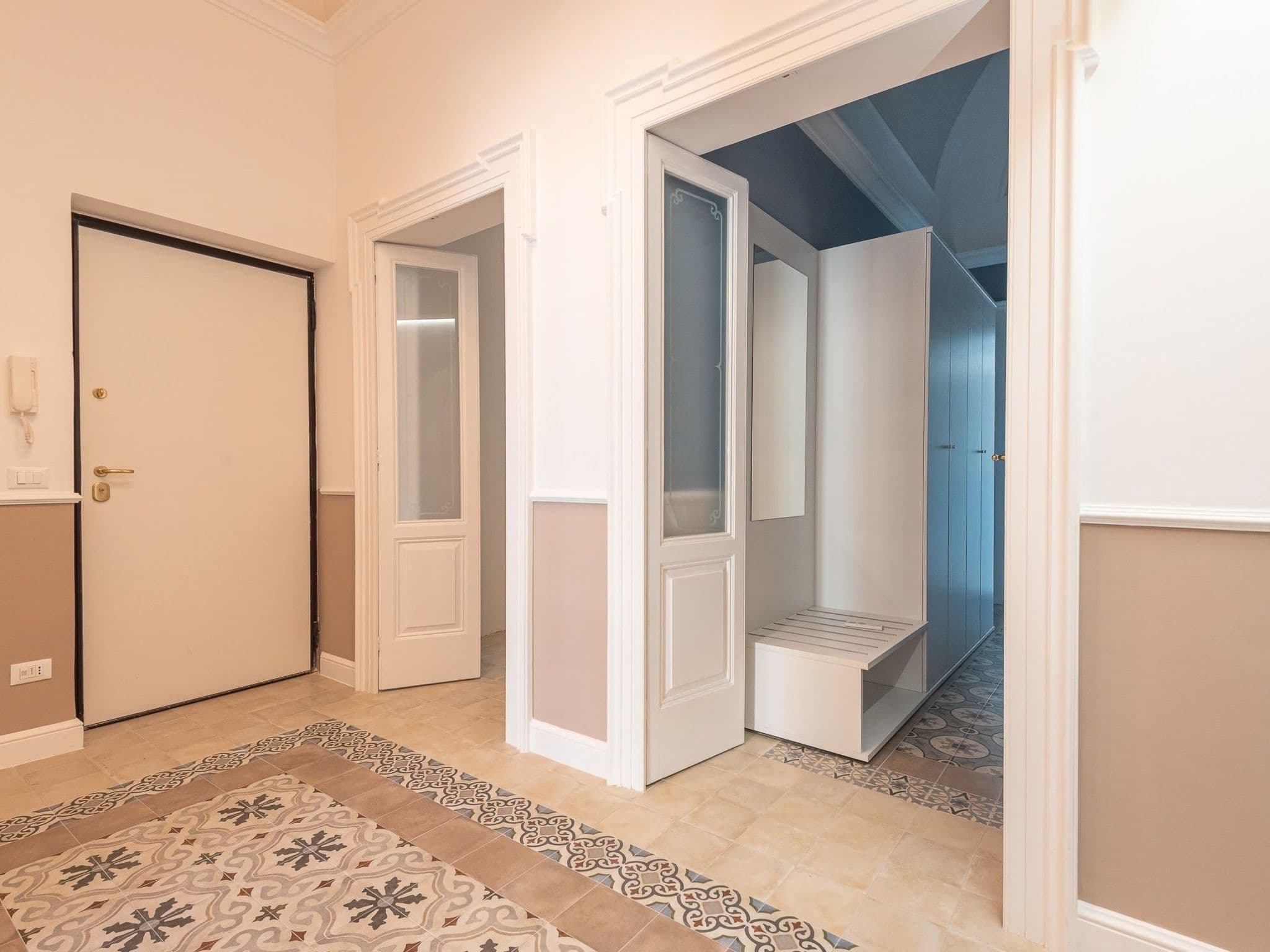 Gallery Image 15