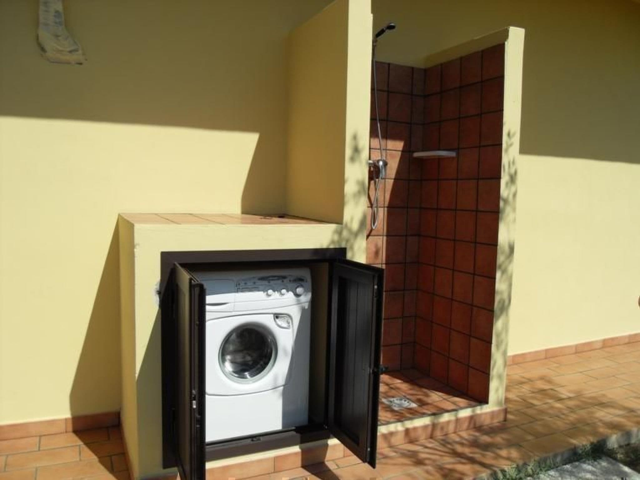 Gallery Image 15
