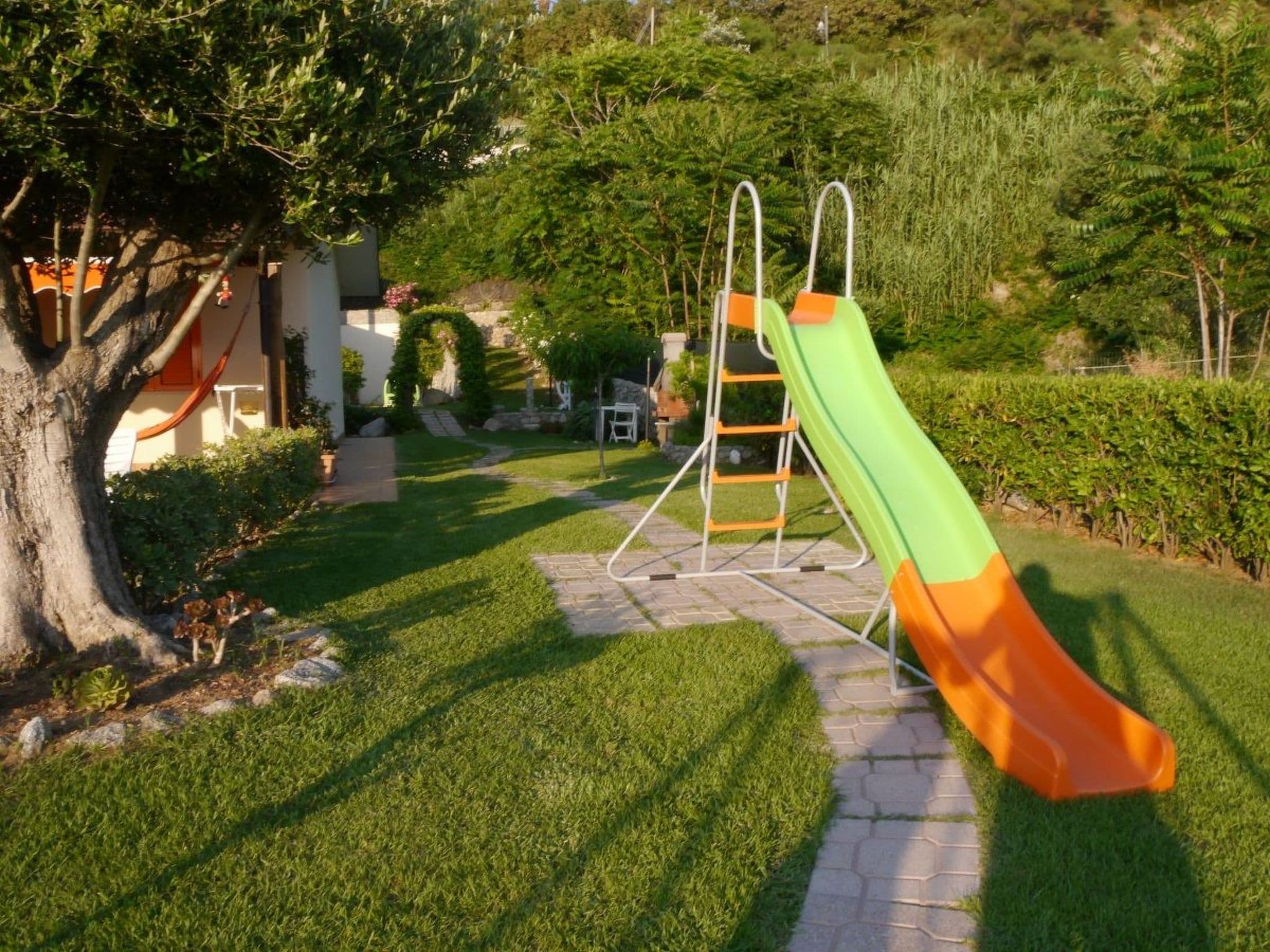 Gallery Image 12