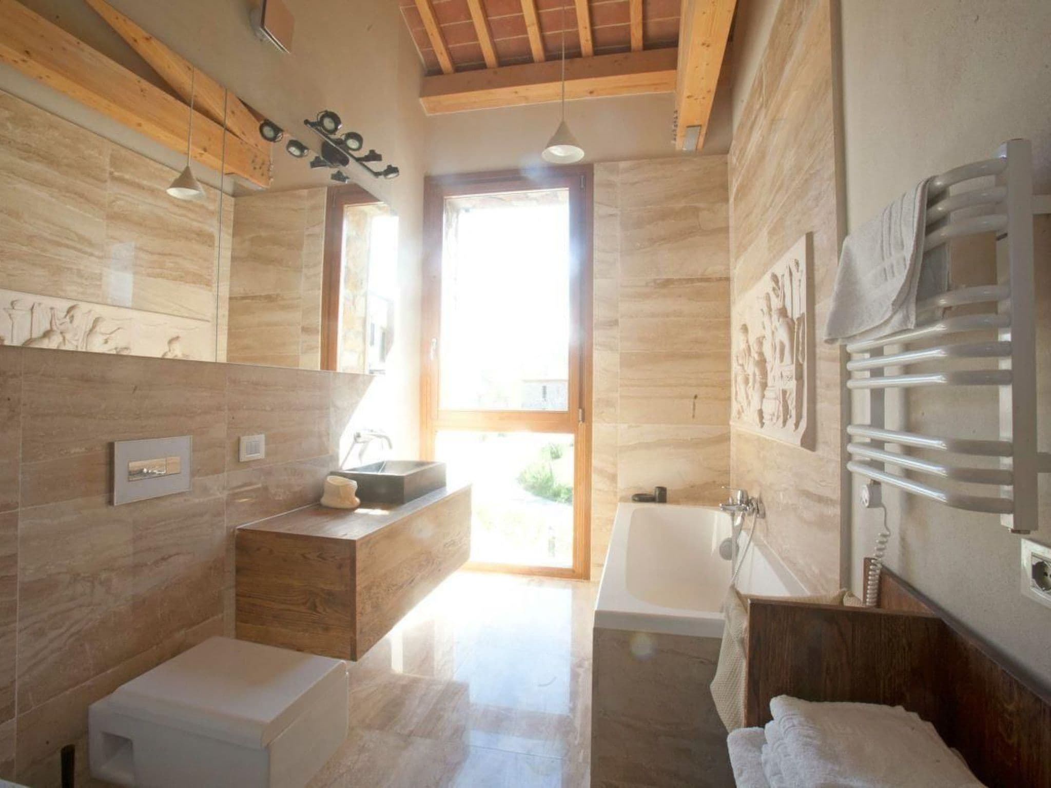 Gallery Image 11