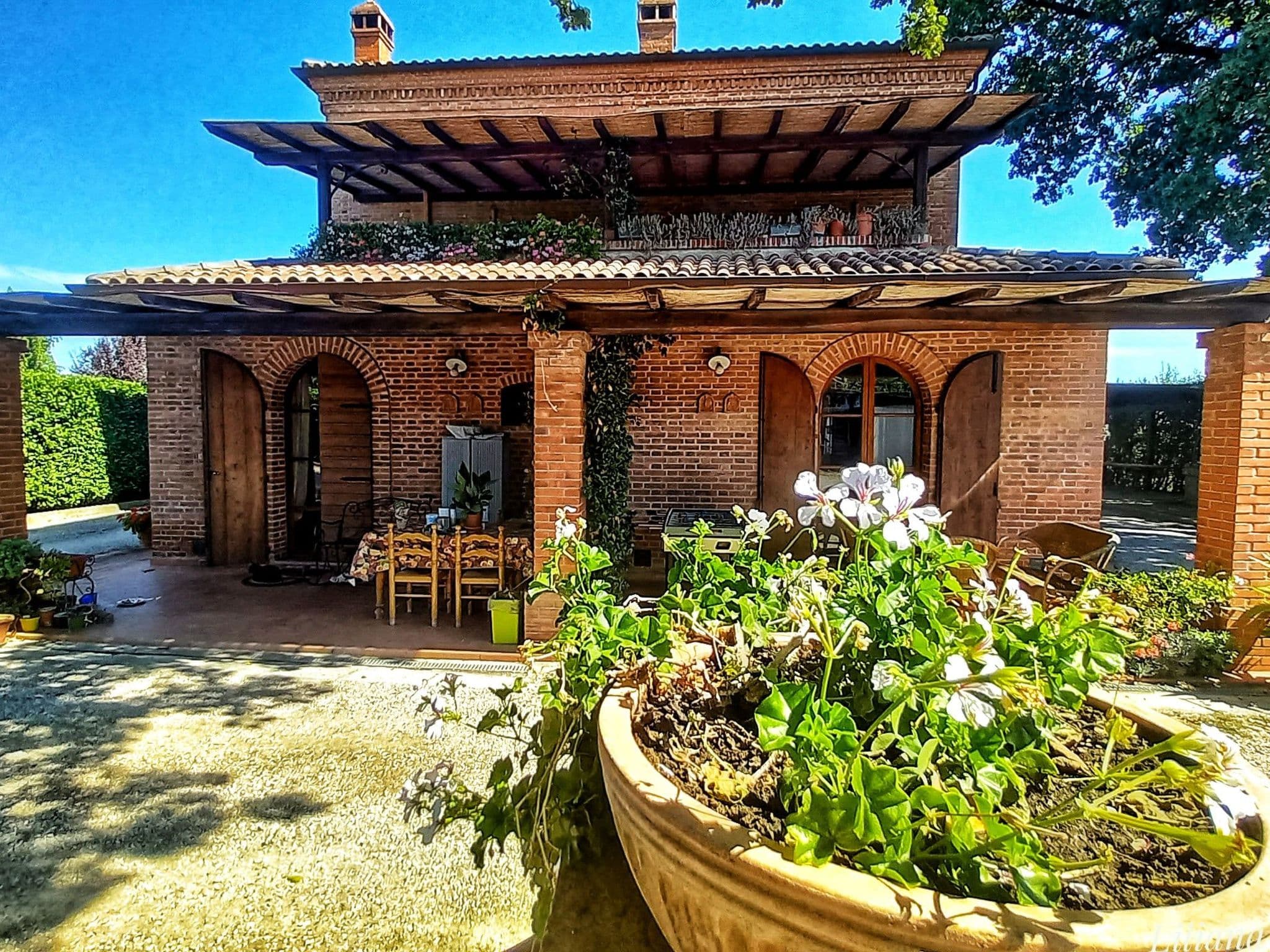 Gallery Image 52