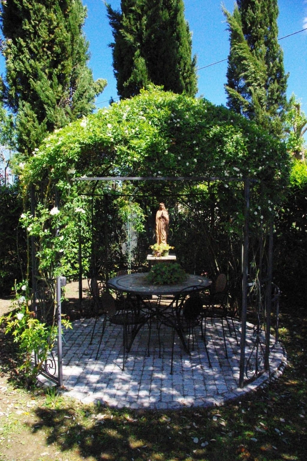 Gallery Image 10