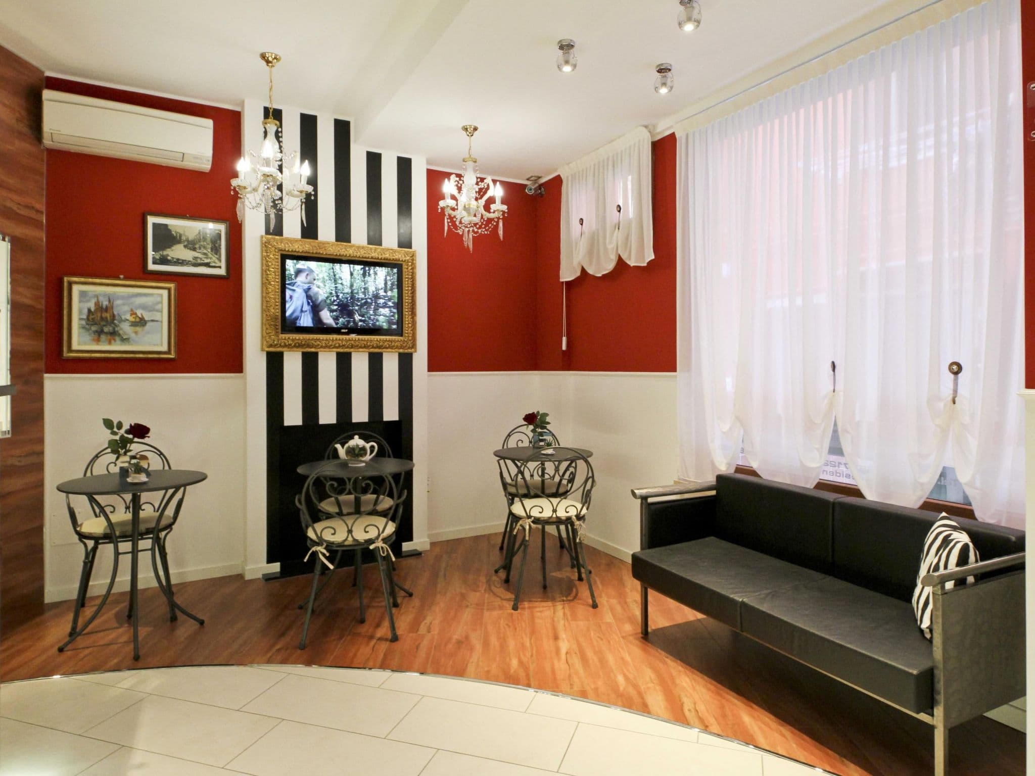 Gallery Image 10