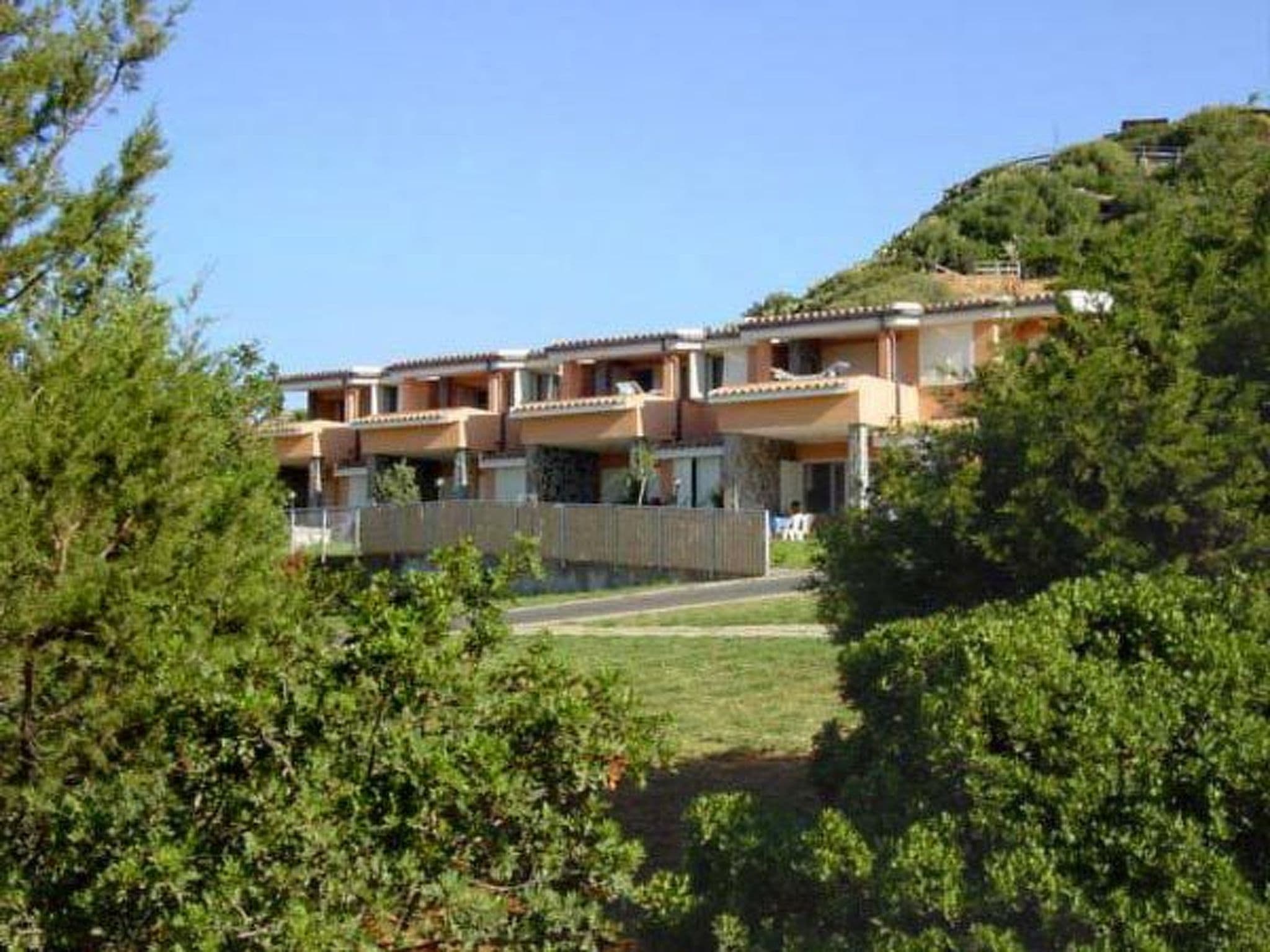Gallery Image 13