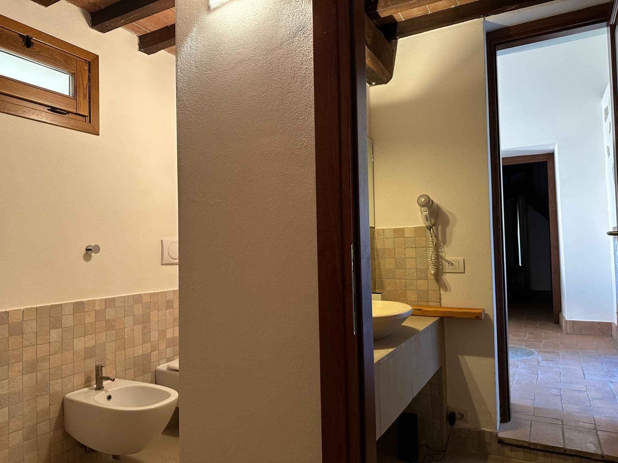 Bathroom / Wellness
